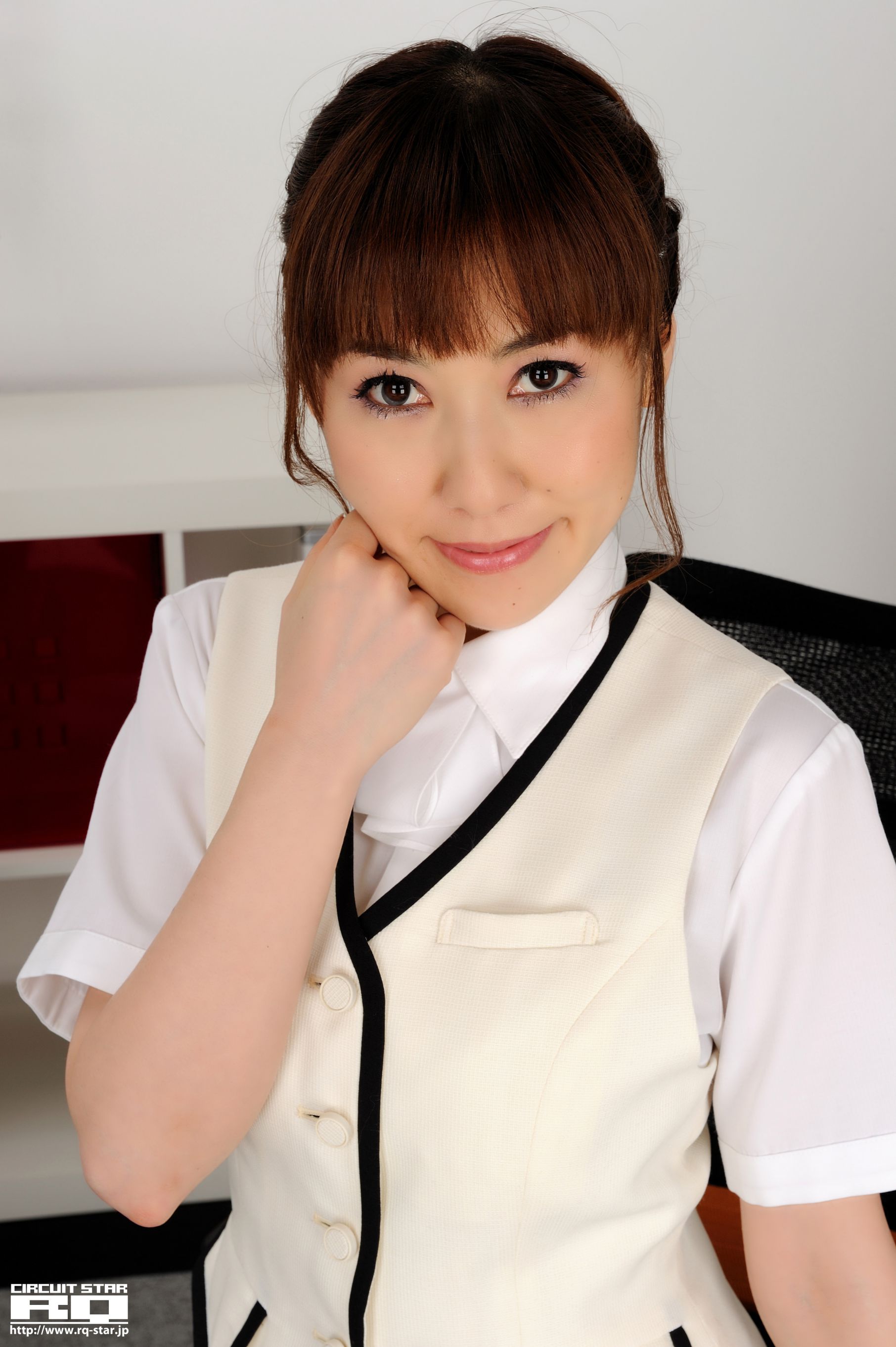 [RQ-STAR] NO.00334 Moka 百花 Office Lady 办公室美女写真集/(99P)