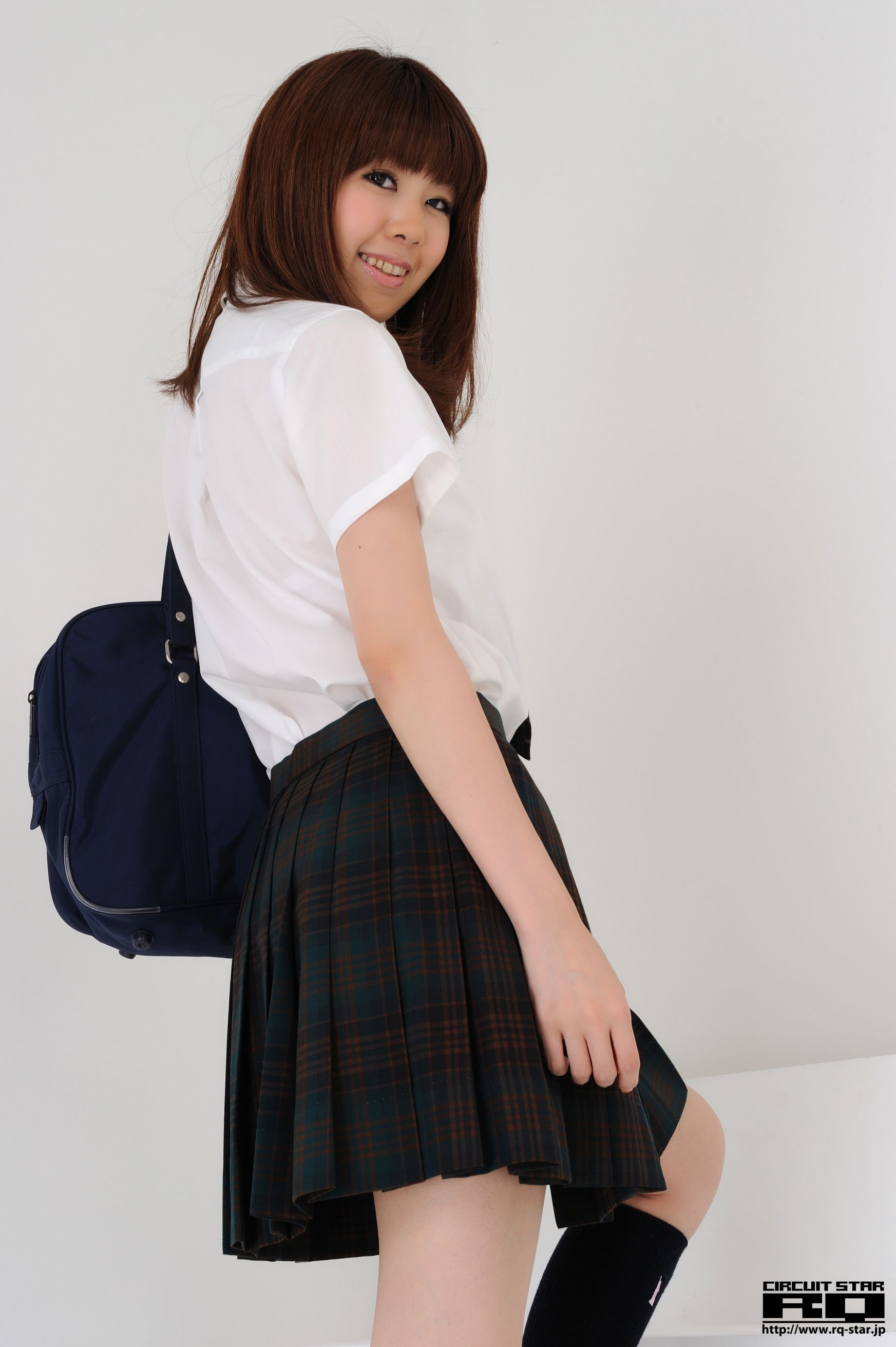 [RQ-STAR] NO.00378 生田晴香 School Girl 写真集/(119P)