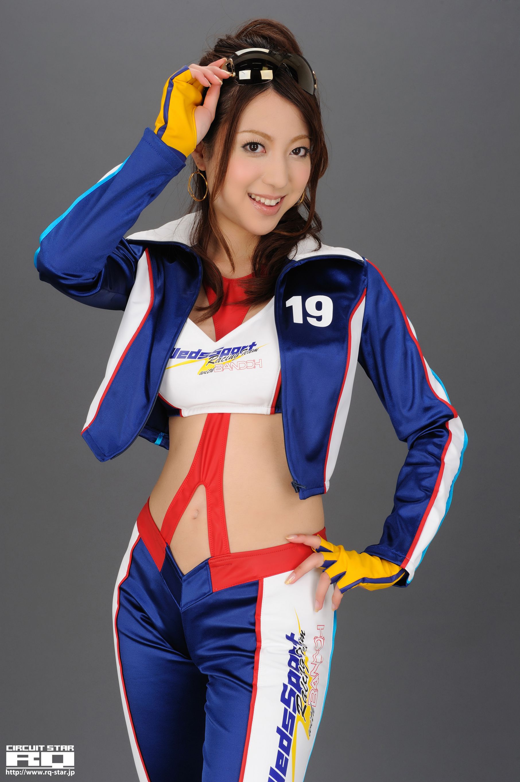 [RQ-STAR] NO.00301 横山かおり Race Queen 写真集/(140P)