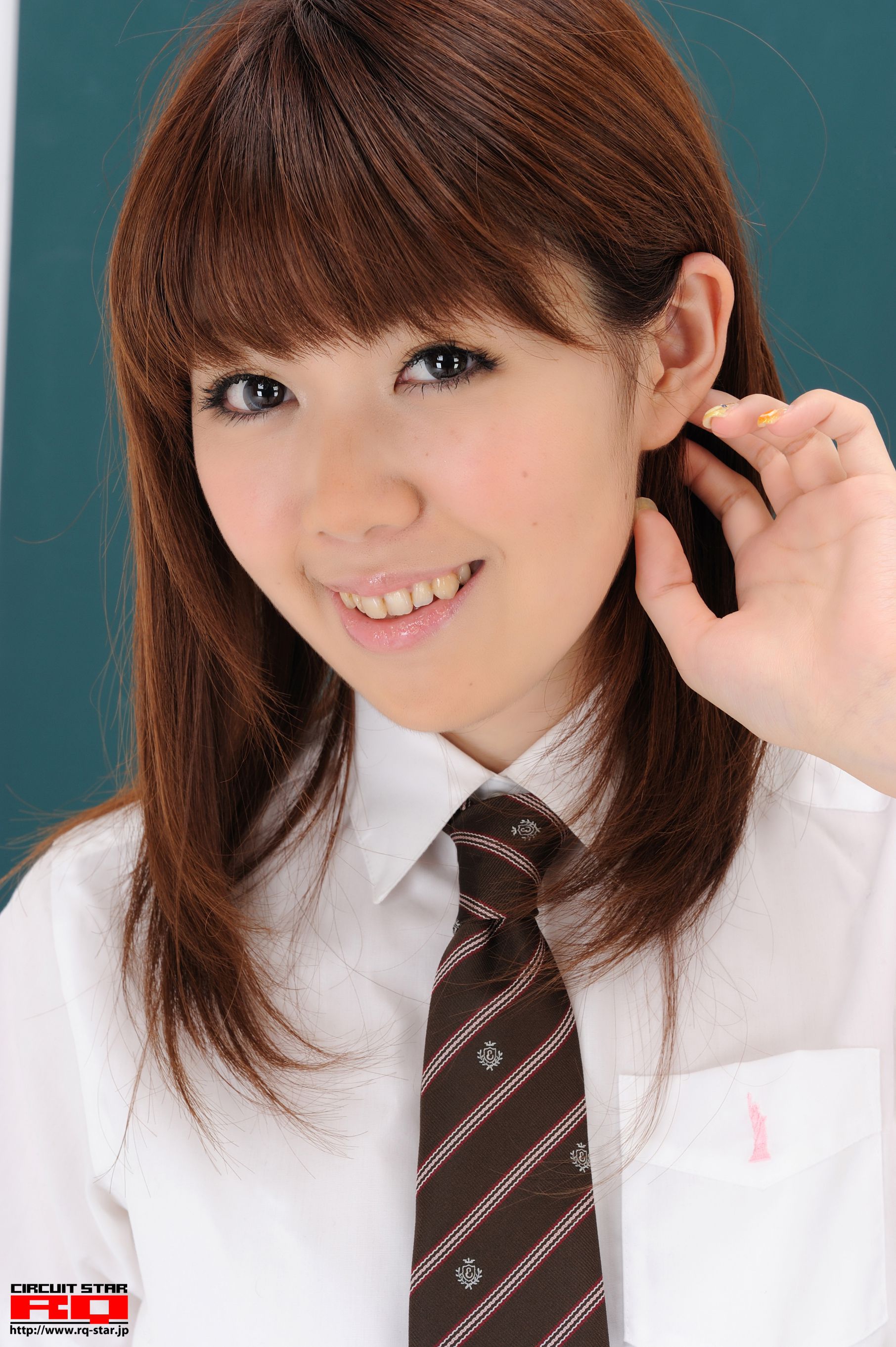 [RQ-STAR] NO.00378 生田晴香 School Girl 写真集/(119P)