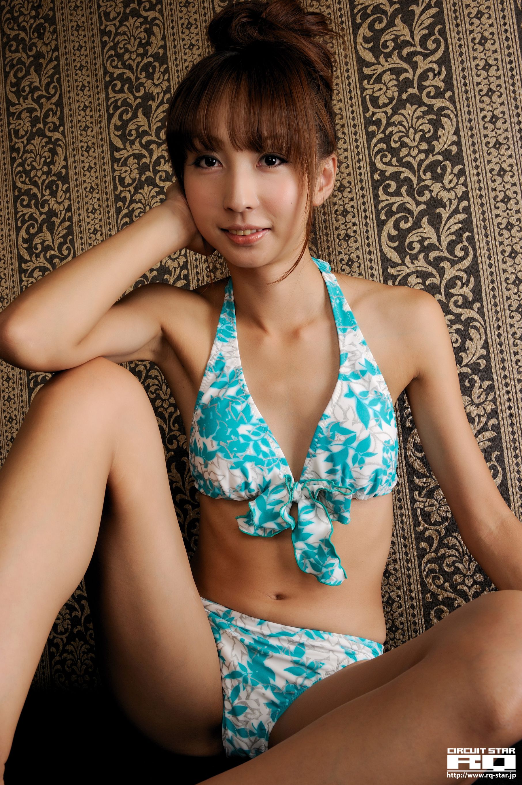 [RQ-STAR] NO.00373 Kasumi Kamijyo 上條かすみ Swim Suits 写真集/(115P)