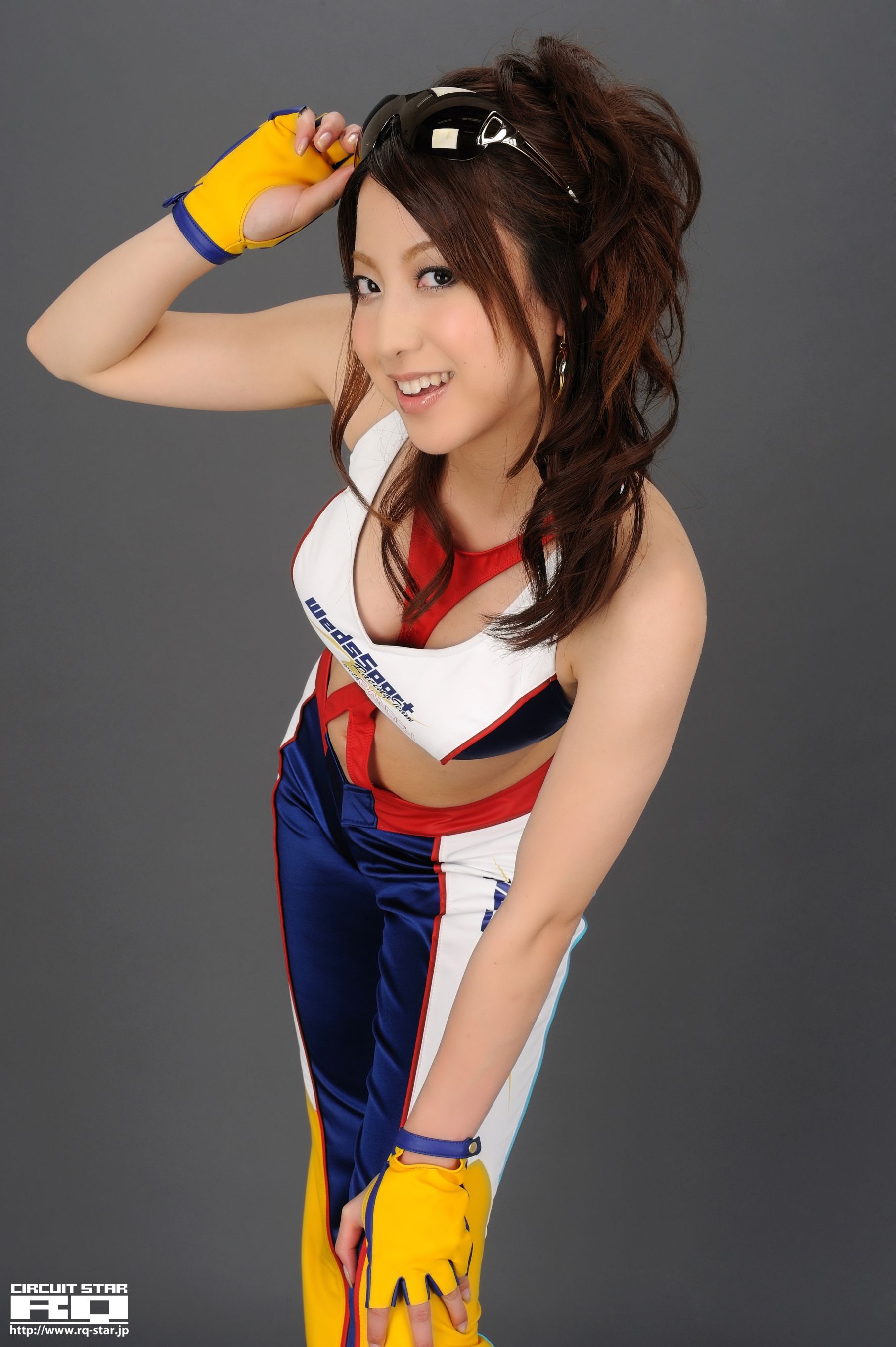 [RQ-STAR] NO.00301 横山かおり Race Queen 写真集/(140P)