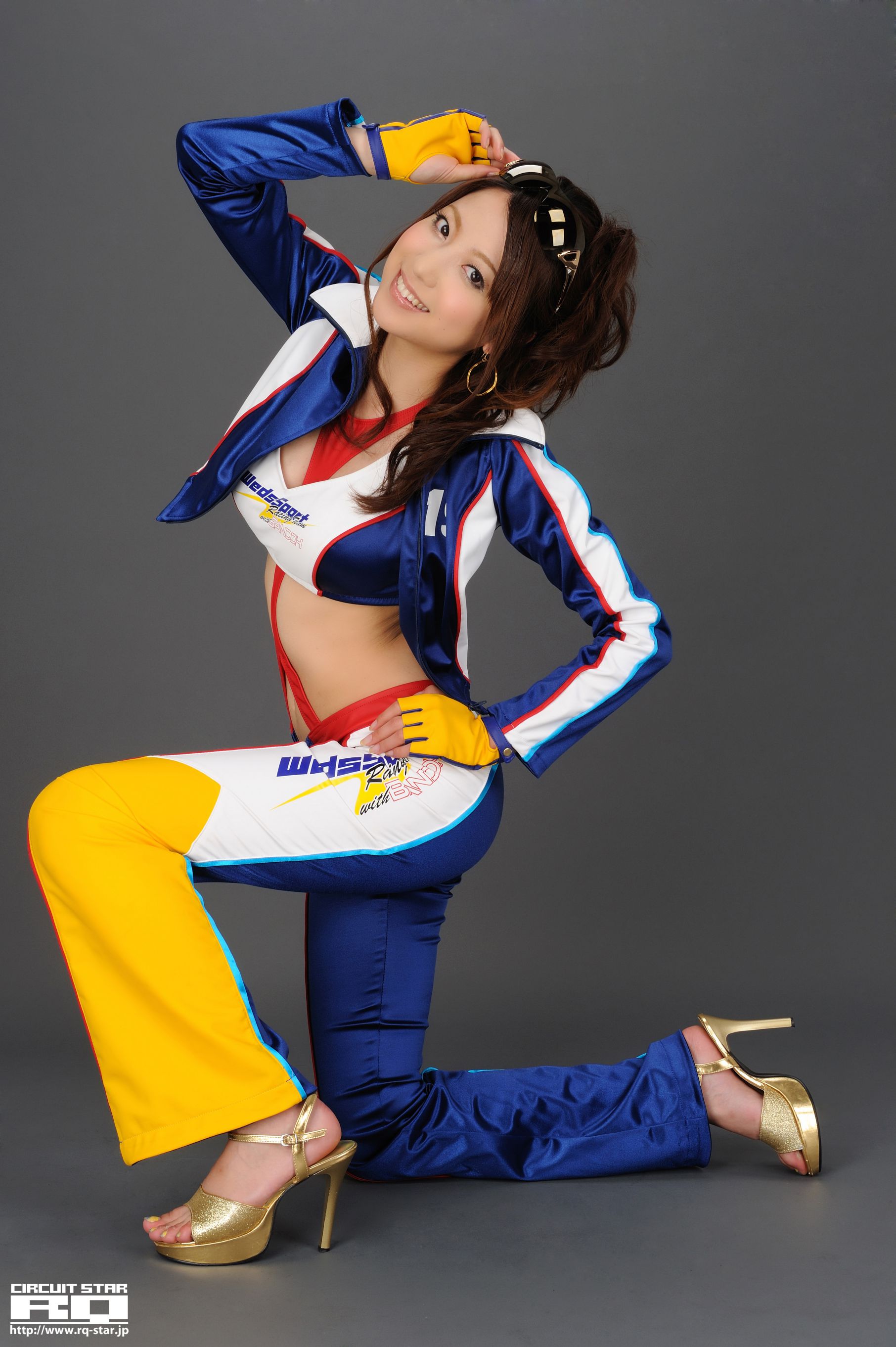 [RQ-STAR] NO.00301 横山かおり Race Queen 写真集/(140P)