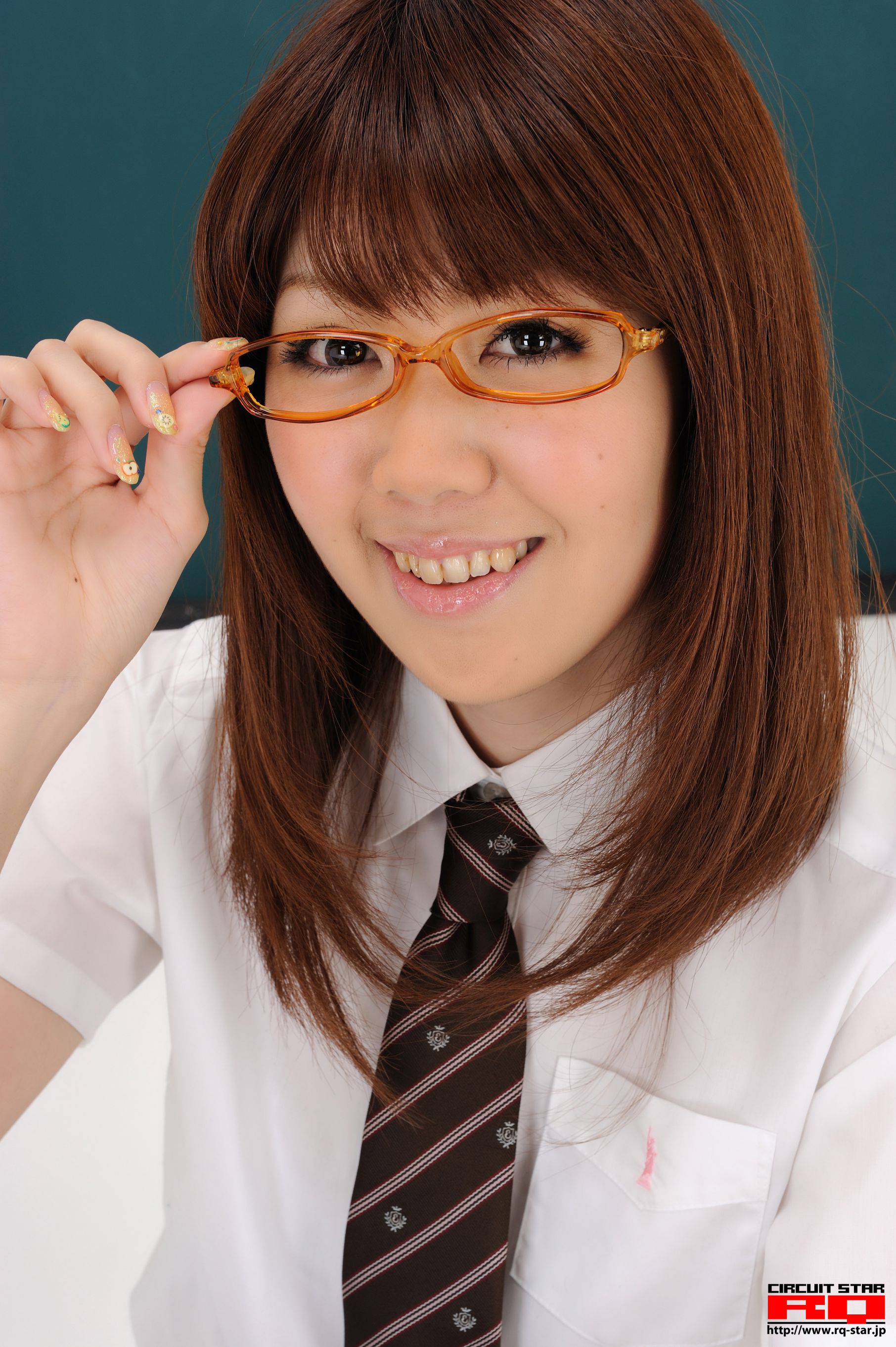 [RQ-STAR] NO.00378 生田晴香 School Girl 写真集/(119P)