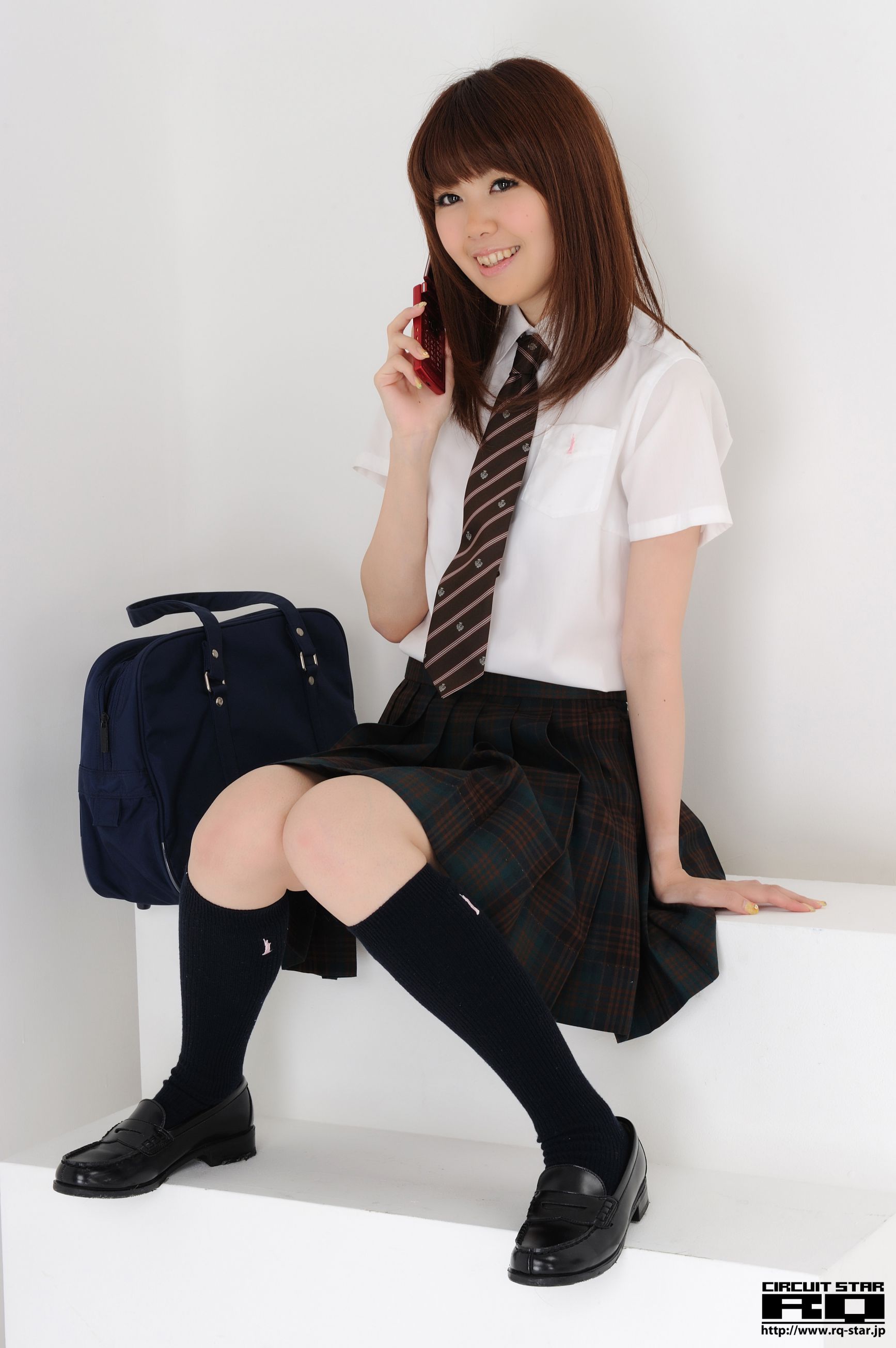 [RQ-STAR] NO.00378 生田晴香 School Girl 写真集/(119P)