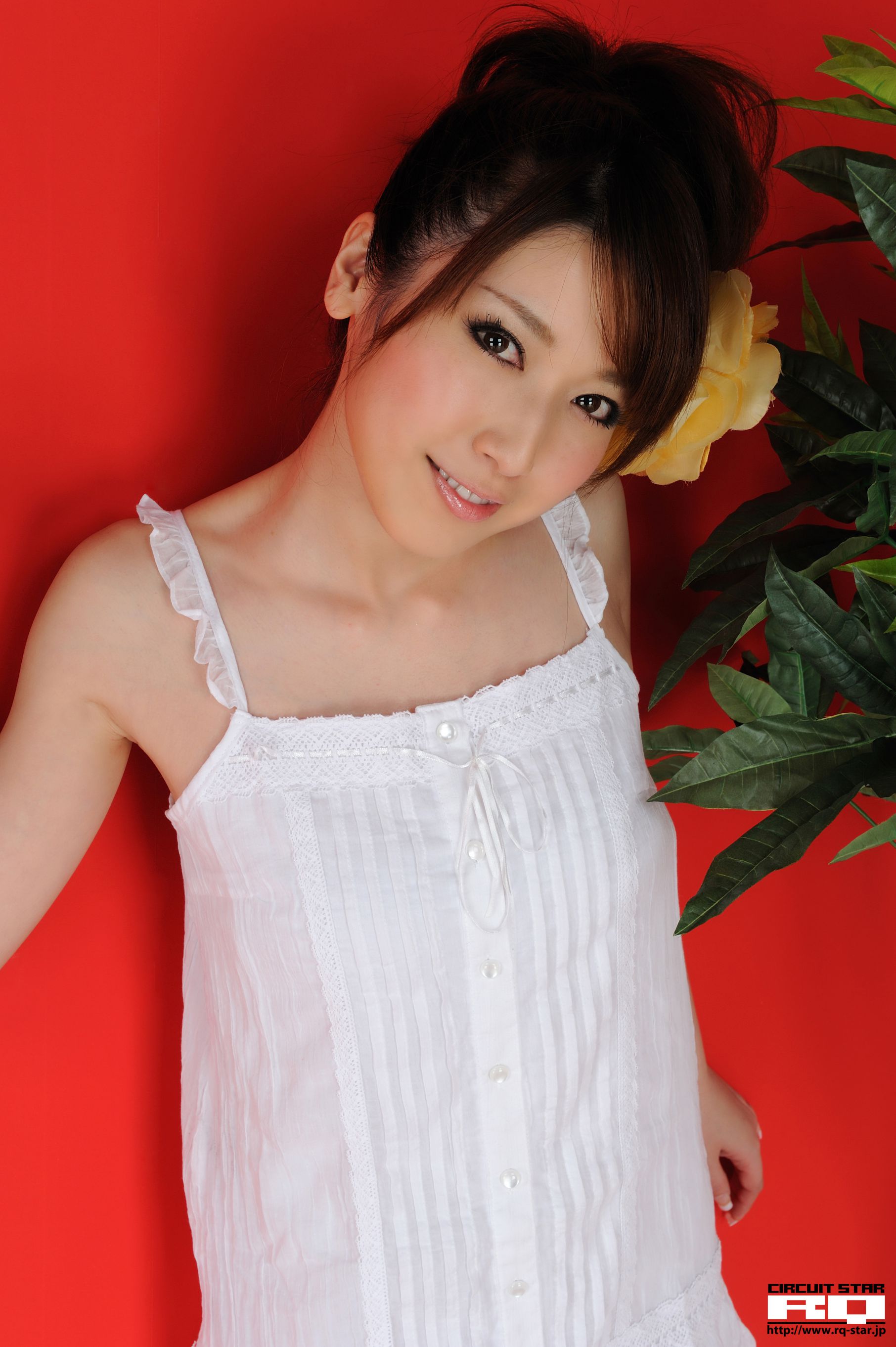 [RQ-STAR] NO.00273 Emi Shimizu 清水恵美 Private Dress 超短裙 写真集/(100P)