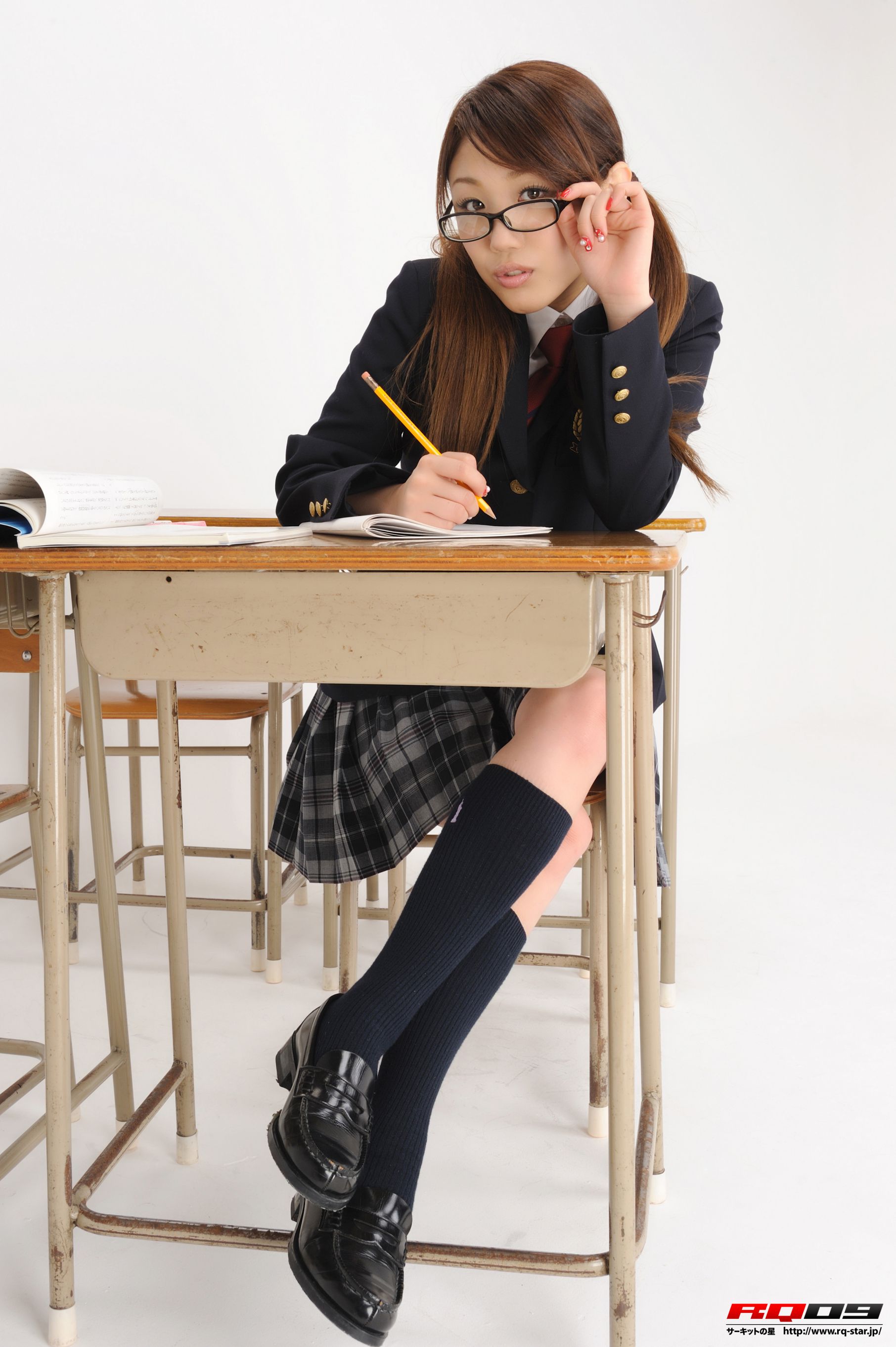 [RQ-STAR] NO.00252 木村亜梨沙 School Uniform 学生装系列 写真集/(115P)