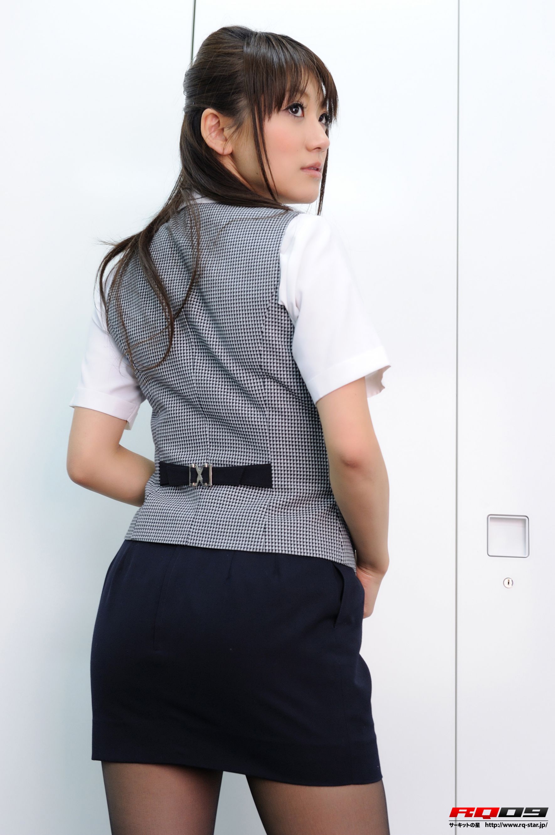 [RQ-STAR] NO.00248 Saki Kouzai 香西咲 Office Lady 写真集/(99P)