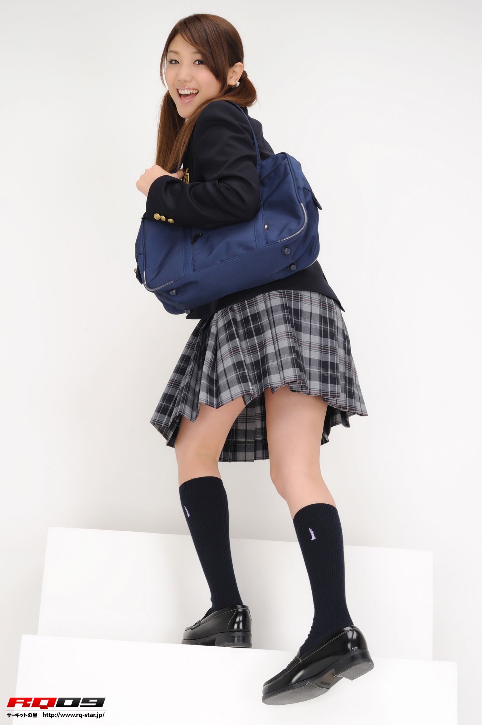 [RQ-STAR] NO.00252 木村亜梨沙 School Uniform 学生装系列 写真集/(115P)