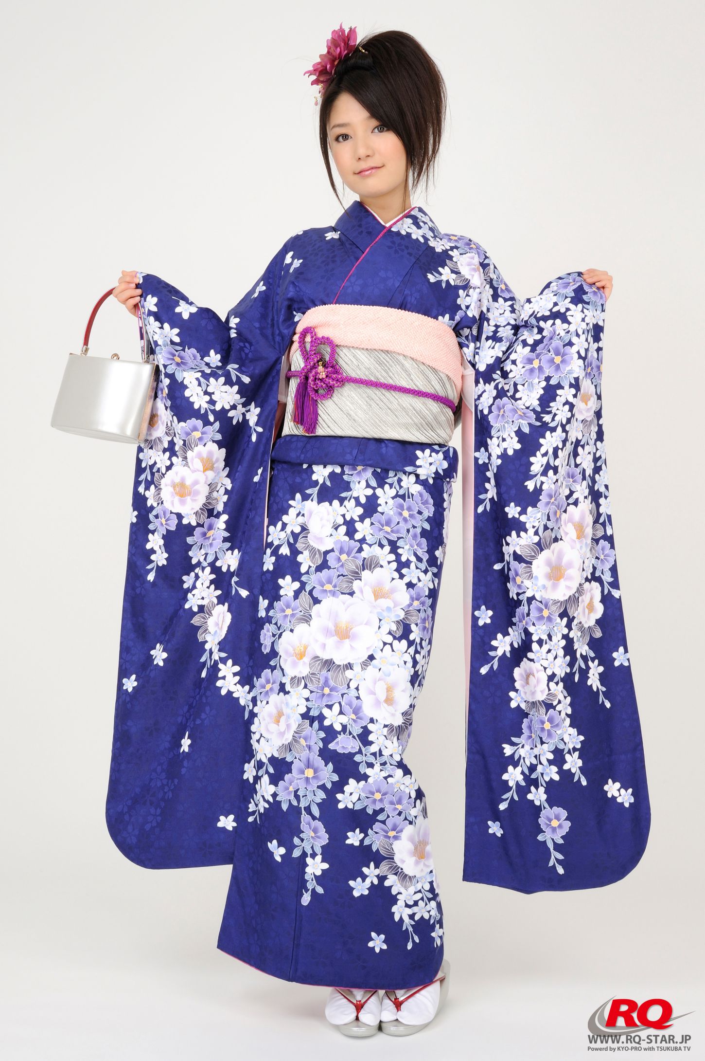 [RQ-STAR] NO.00068 古崎瞳 謹賀新年 Kimono – Happy New Year 和服系列/(75P)