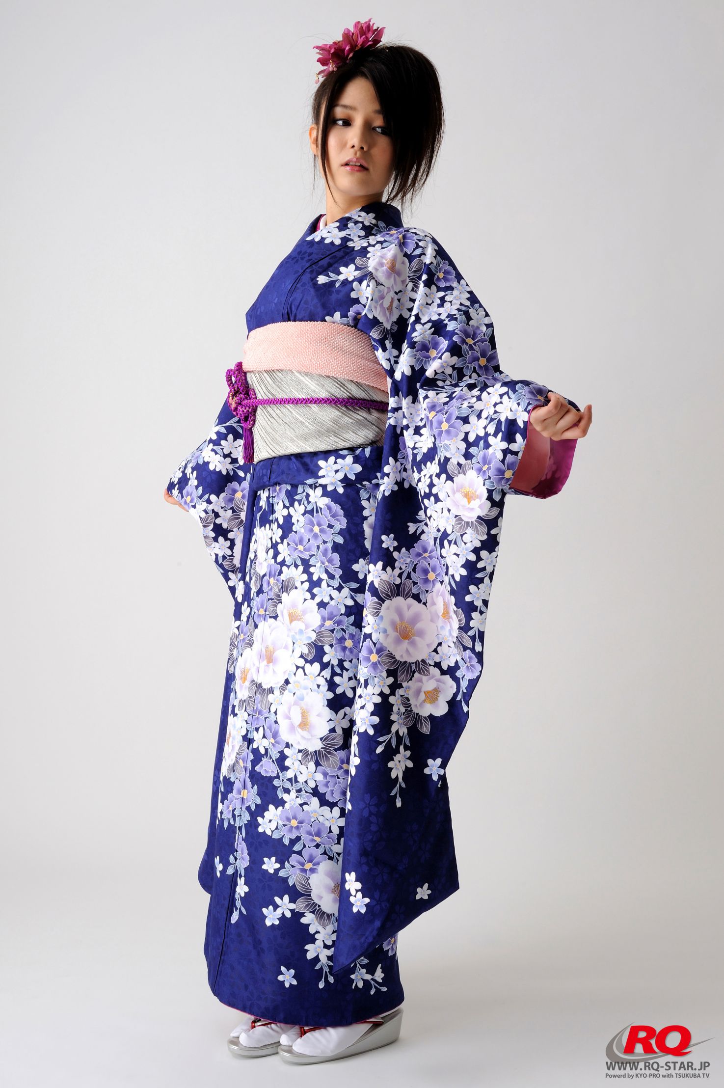 [RQ-STAR] NO.00068 古崎瞳 謹賀新年 Kimono – Happy New Year 和服系列/(75P)