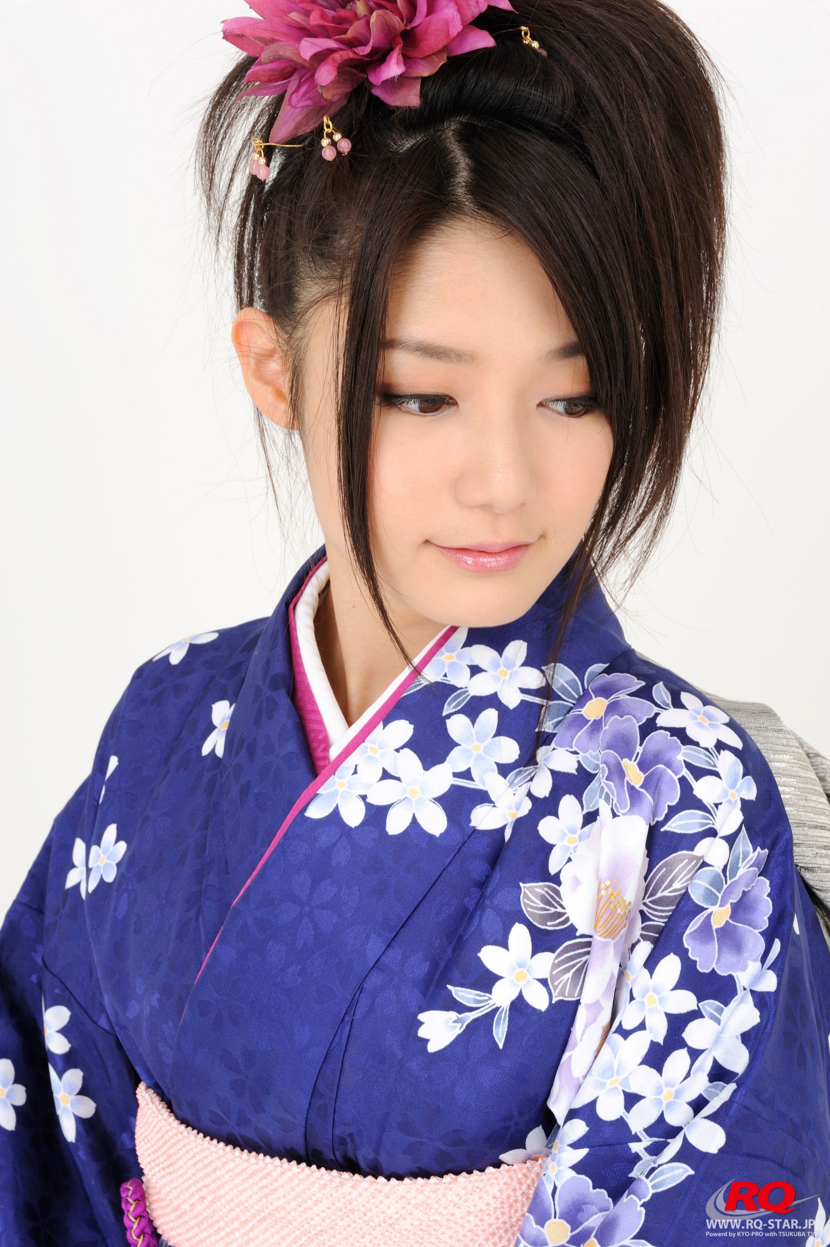 [RQ-STAR] NO.00068 古崎瞳 謹賀新年 Kimono – Happy New Year 和服系列/(75P)