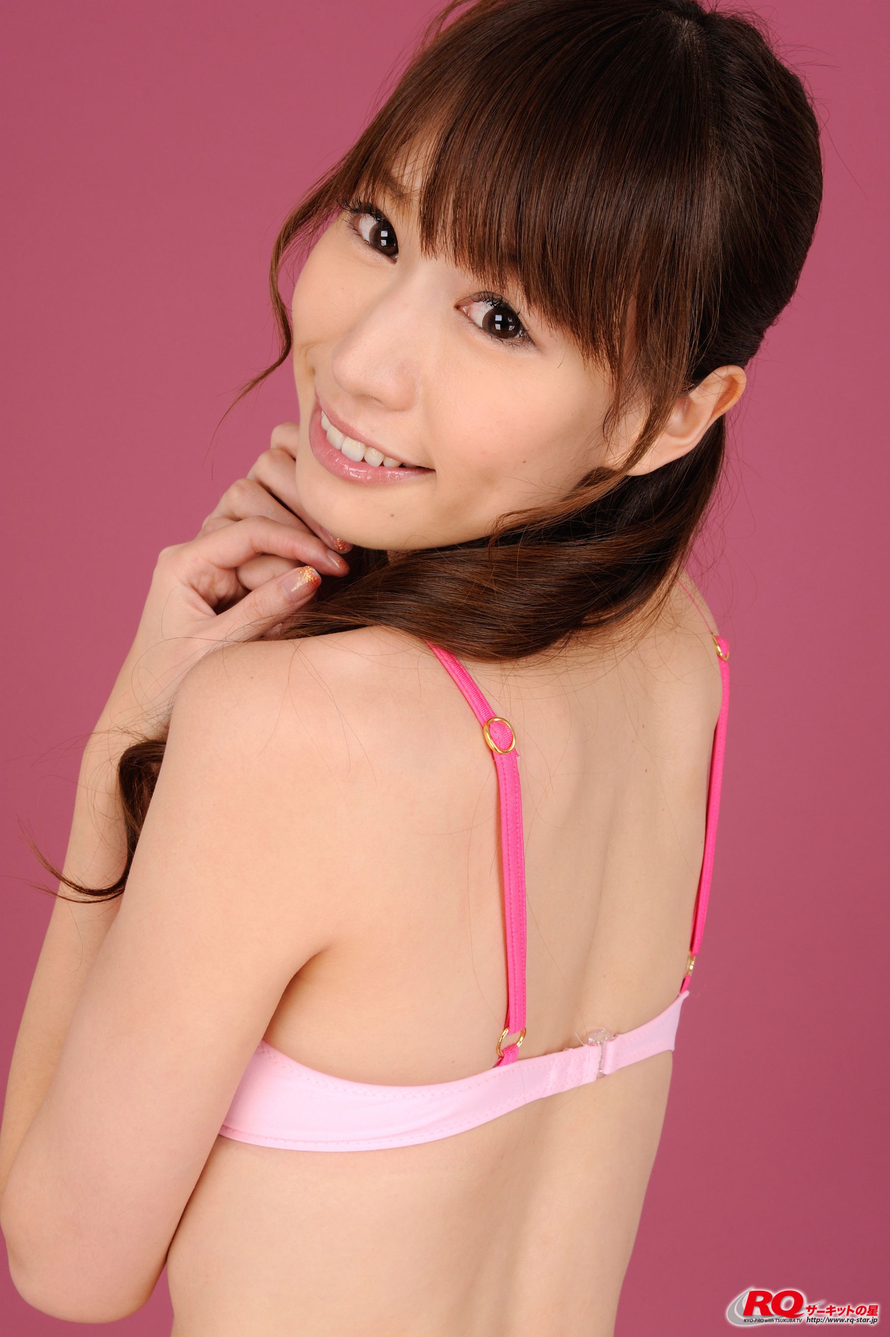 [RQ-STAR] NO.00108 山本里奈 Swim Suits – Pink 泳装写真集/(100P)