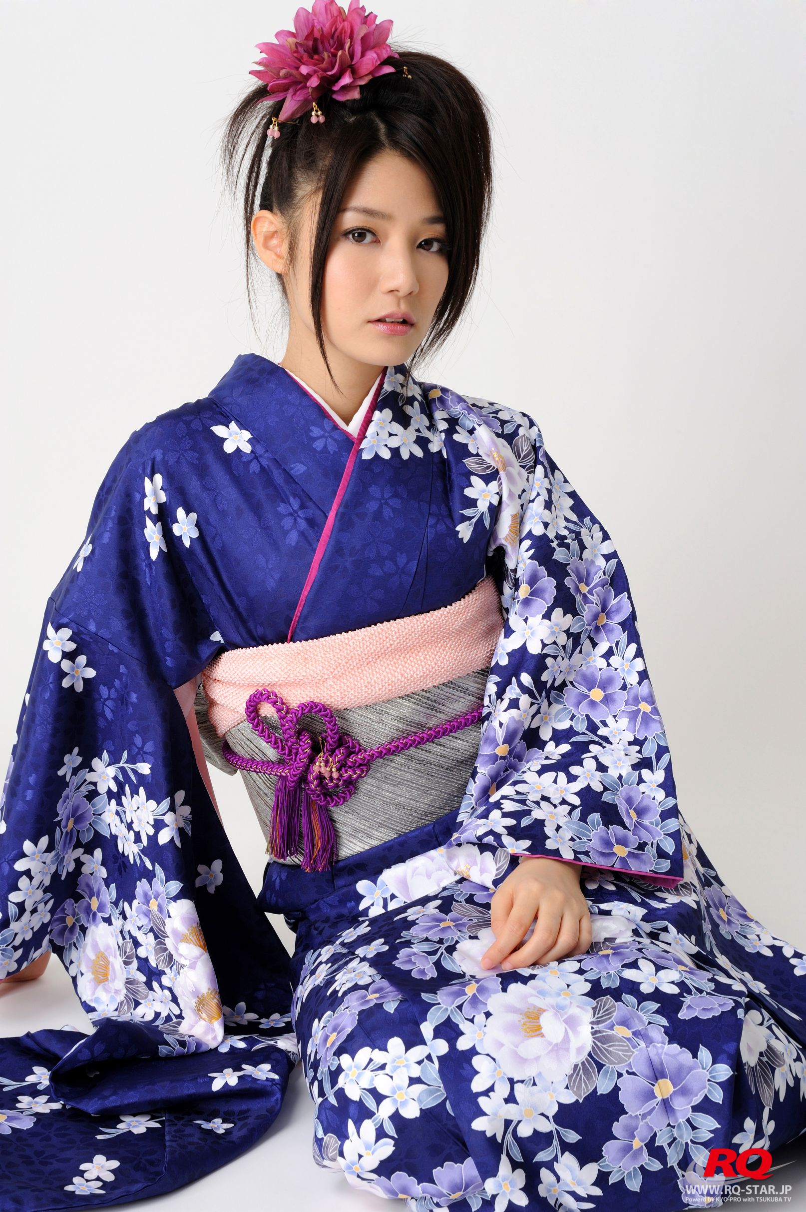 [RQ-STAR] NO.00068 古崎瞳 謹賀新年 Kimono – Happy New Year 和服系列/(75P)