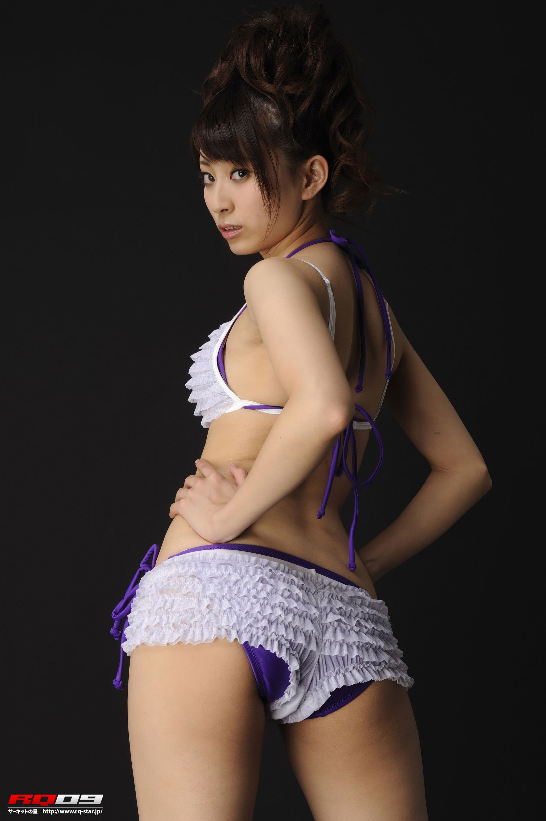 [RQ-STAR] NO.00146 林杏菜 Swim Suits – Purple 写真集/(109P)