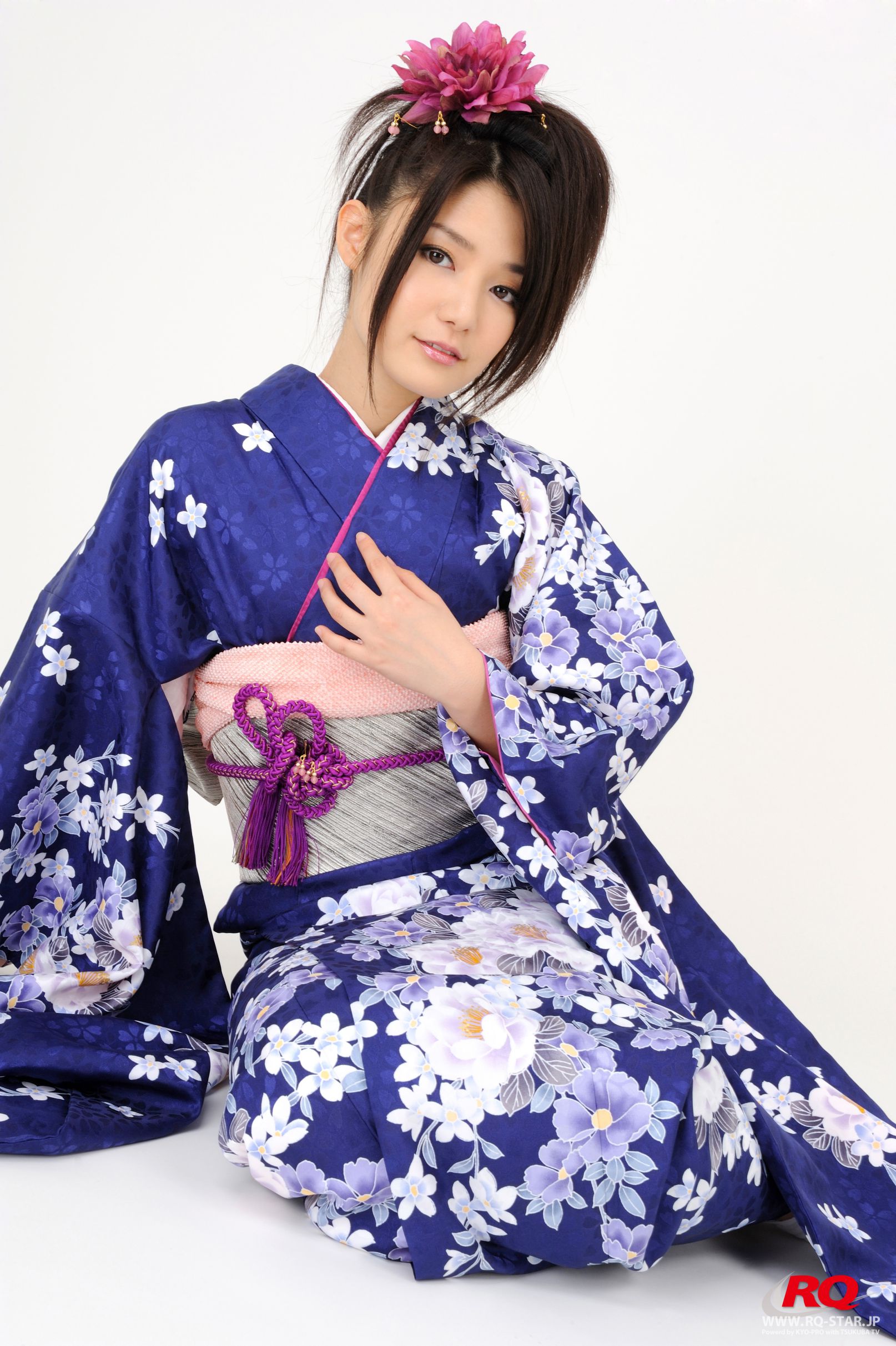 [RQ-STAR] NO.00068 古崎瞳 謹賀新年 Kimono – Happy New Year 和服系列/(75P)