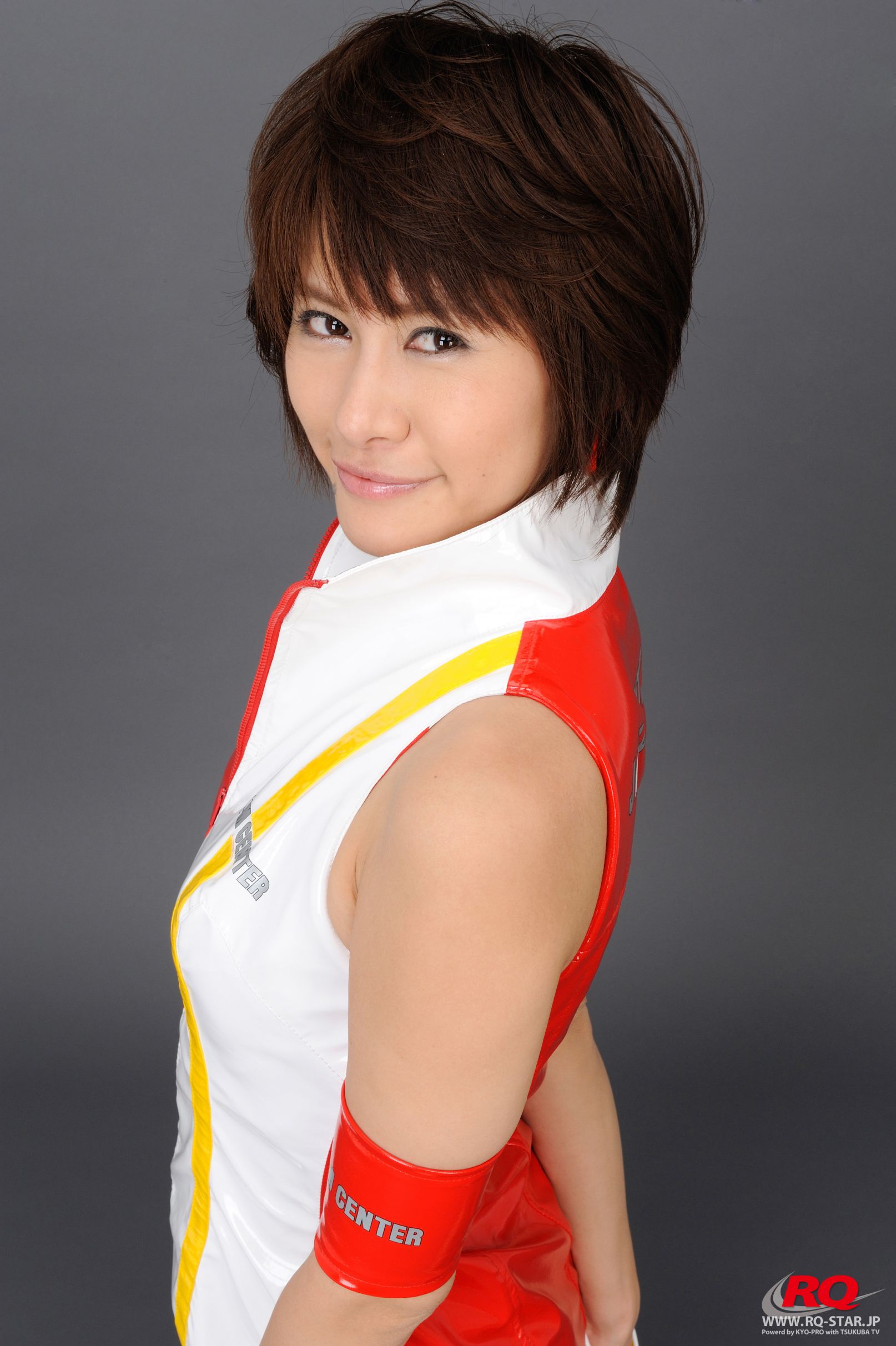 [RQ-STAR] NO.00088 Akiko Fujihara 藤原明子 Race Queen – 2008 Jim Gainer  写真集/(100P)