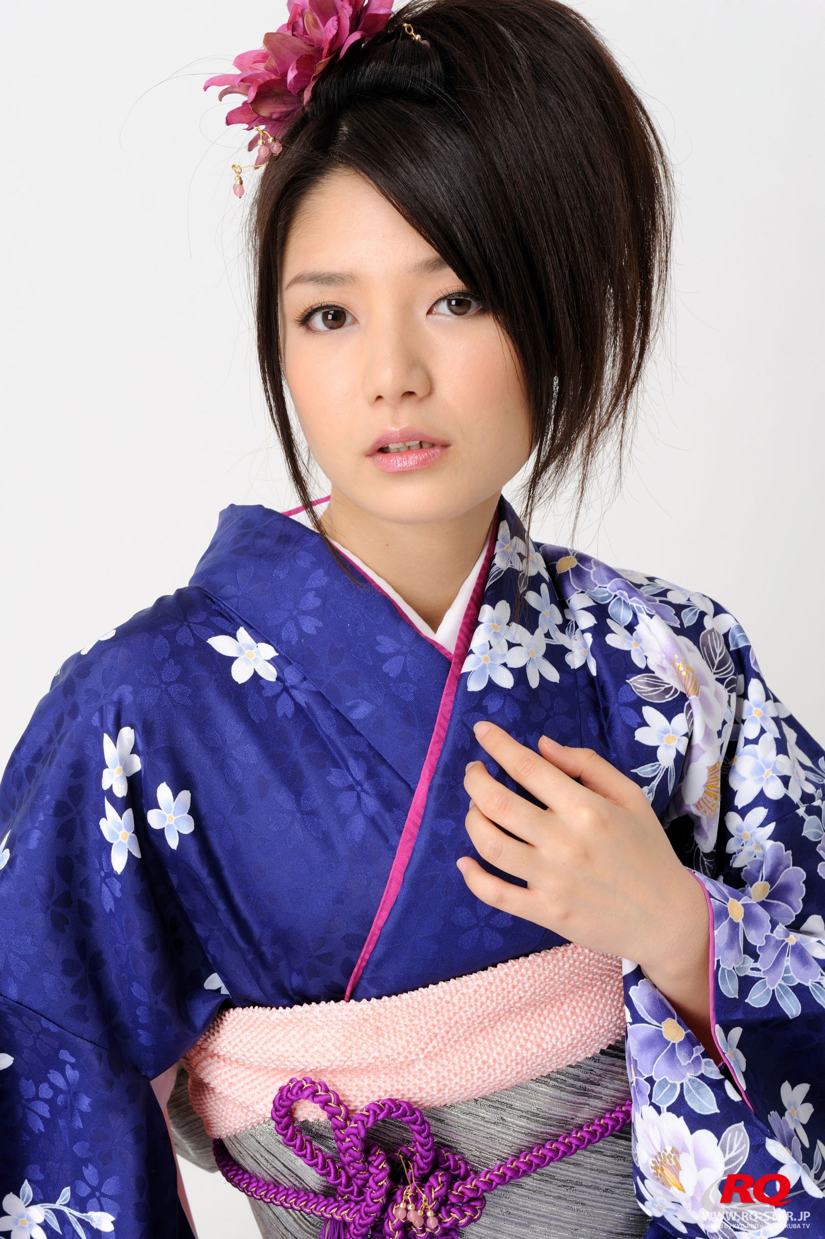 [RQ-STAR] NO.00068 古崎瞳 謹賀新年 Kimono – Happy New Year 和服系列/(75P)