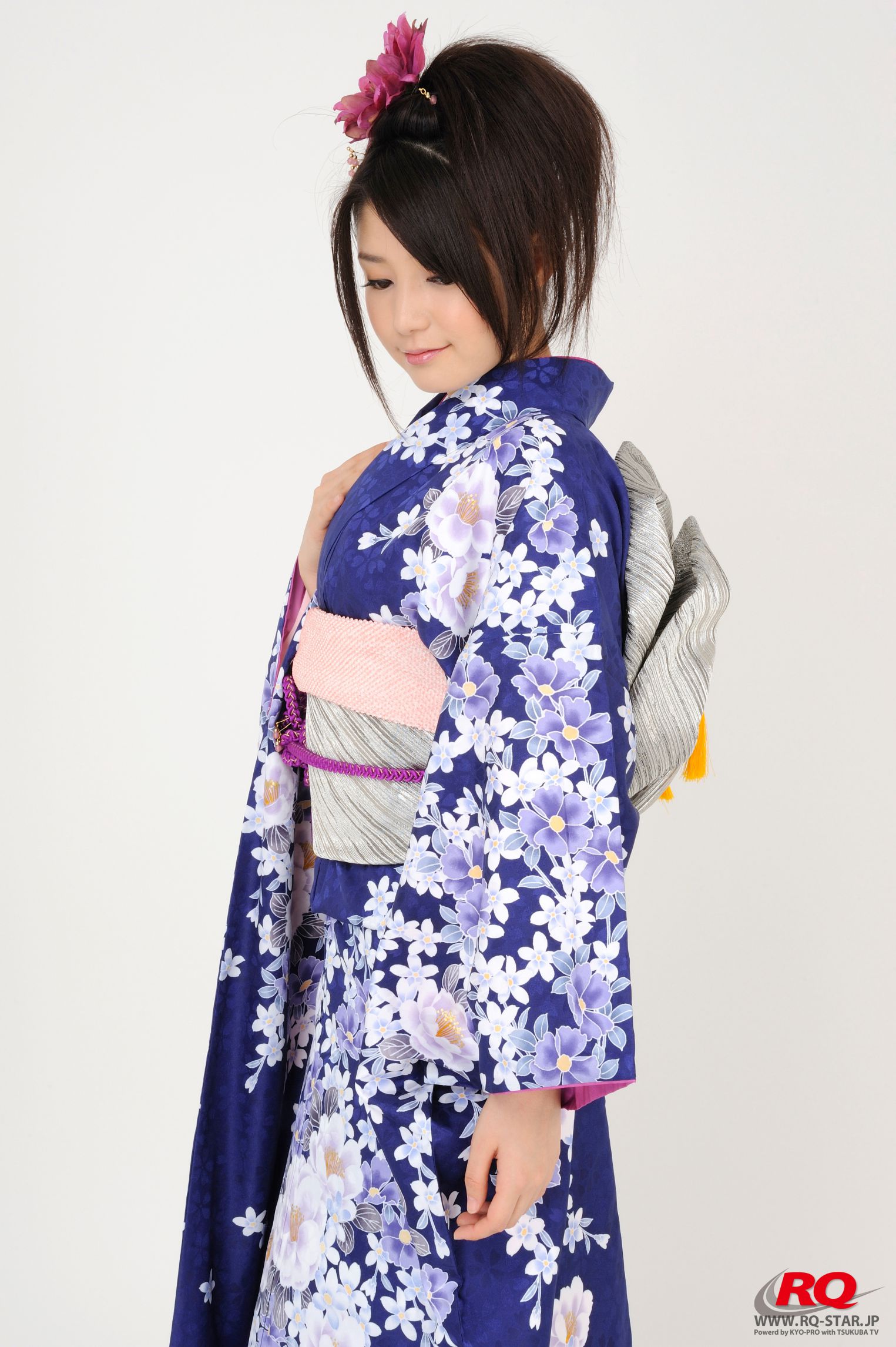 [RQ-STAR] NO.00068 古崎瞳 謹賀新年 Kimono – Happy New Year 和服系列/(75P)