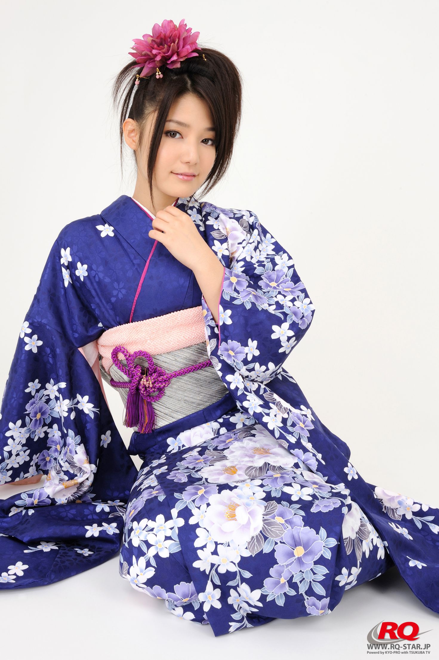 [RQ-STAR] NO.00068 古崎瞳 謹賀新年 Kimono – Happy New Year 和服系列/(75P)