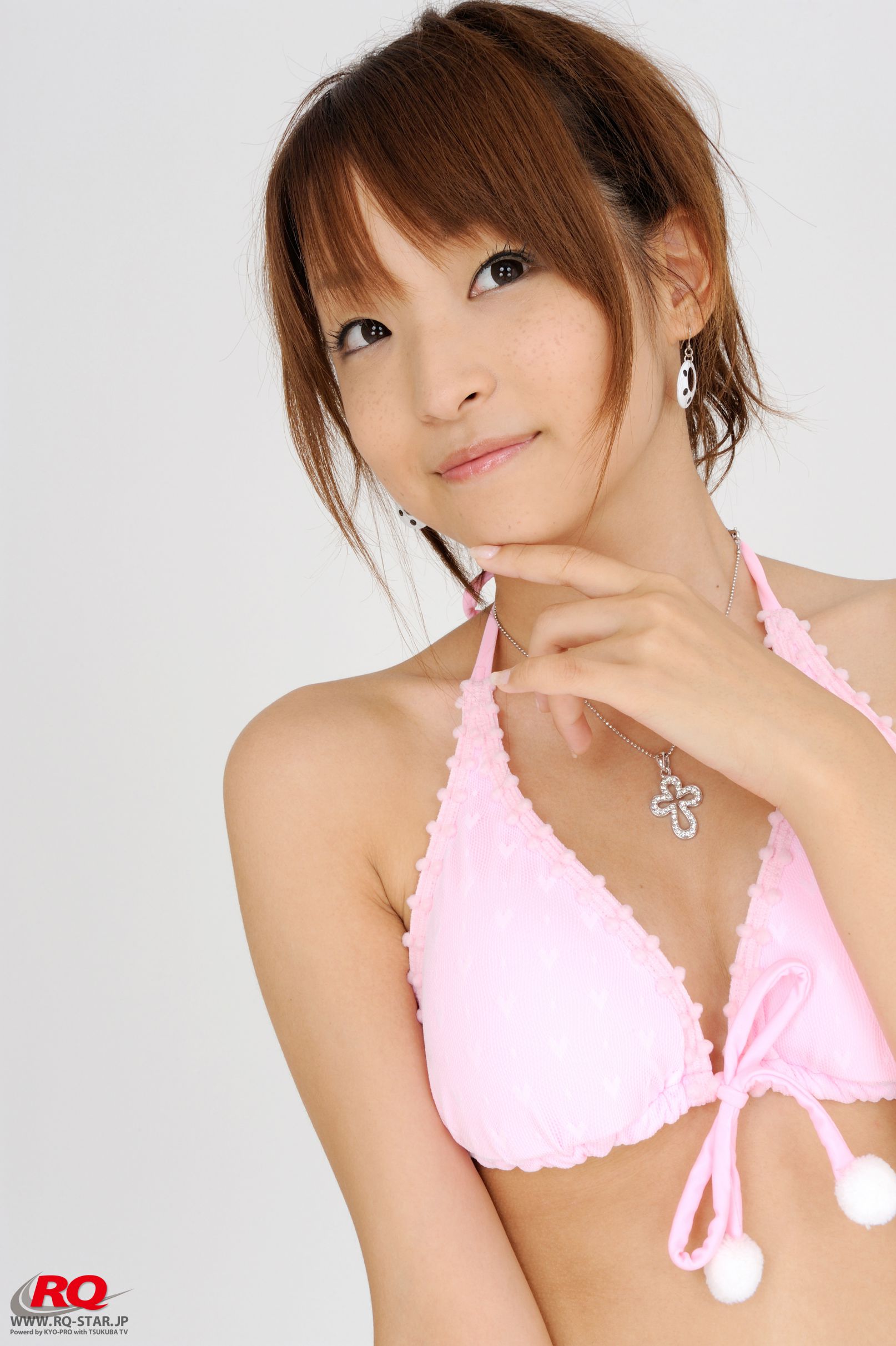 [RQ-STAR] NO.00075 Mio Aoki 青木未央 Swim Suits – White 写真集/(89P)