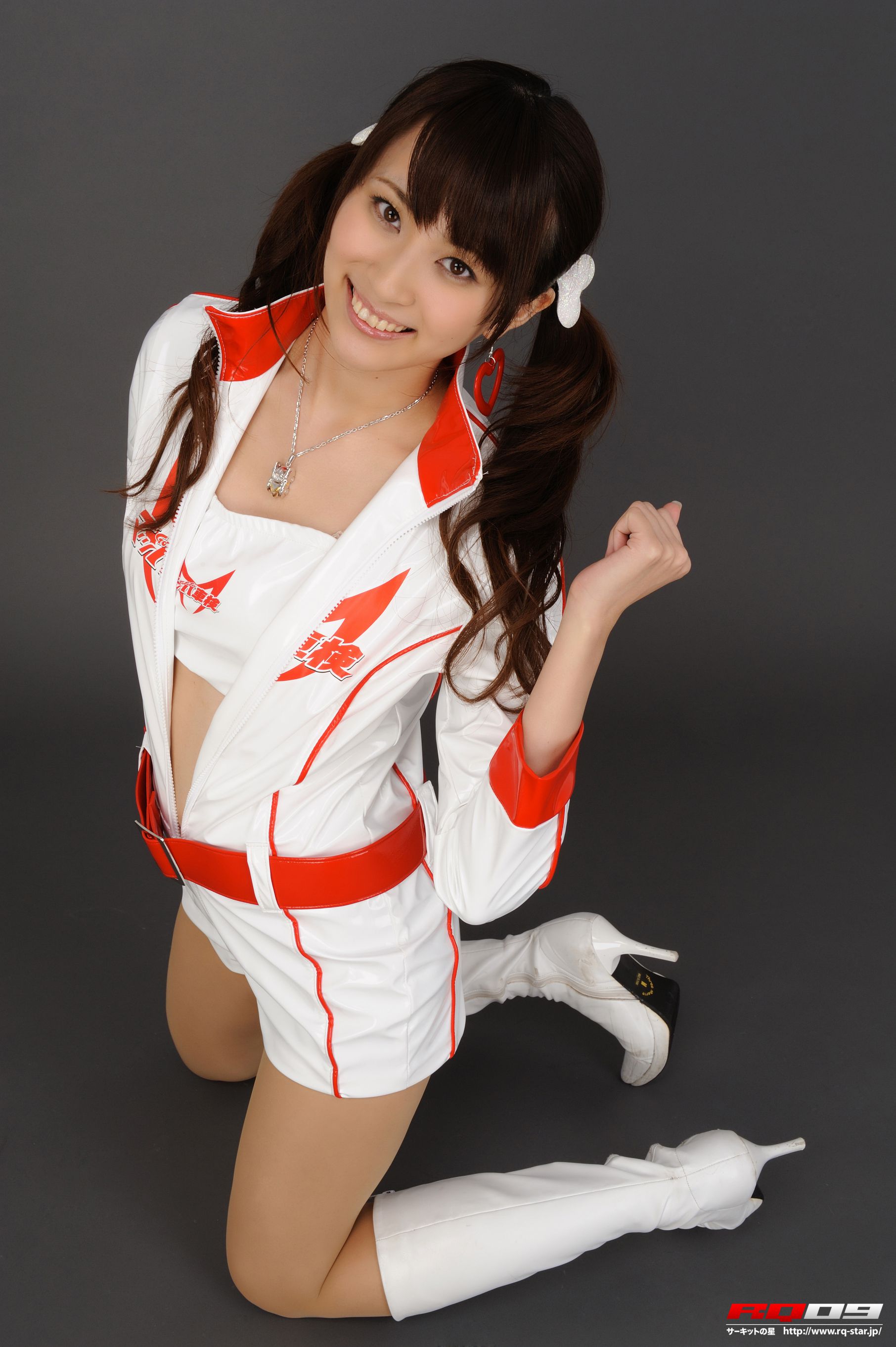 [RQ-STAR] NO.00149 林杏菜 Race Queen – Team Mach 写真集/(130P)