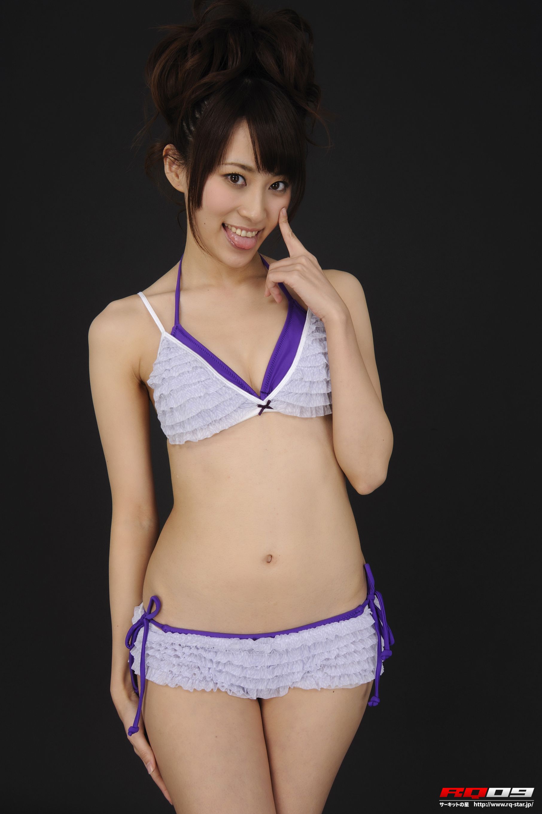 [RQ-STAR] NO.00146 林杏菜 Swim Suits – Purple 写真集/(109P)