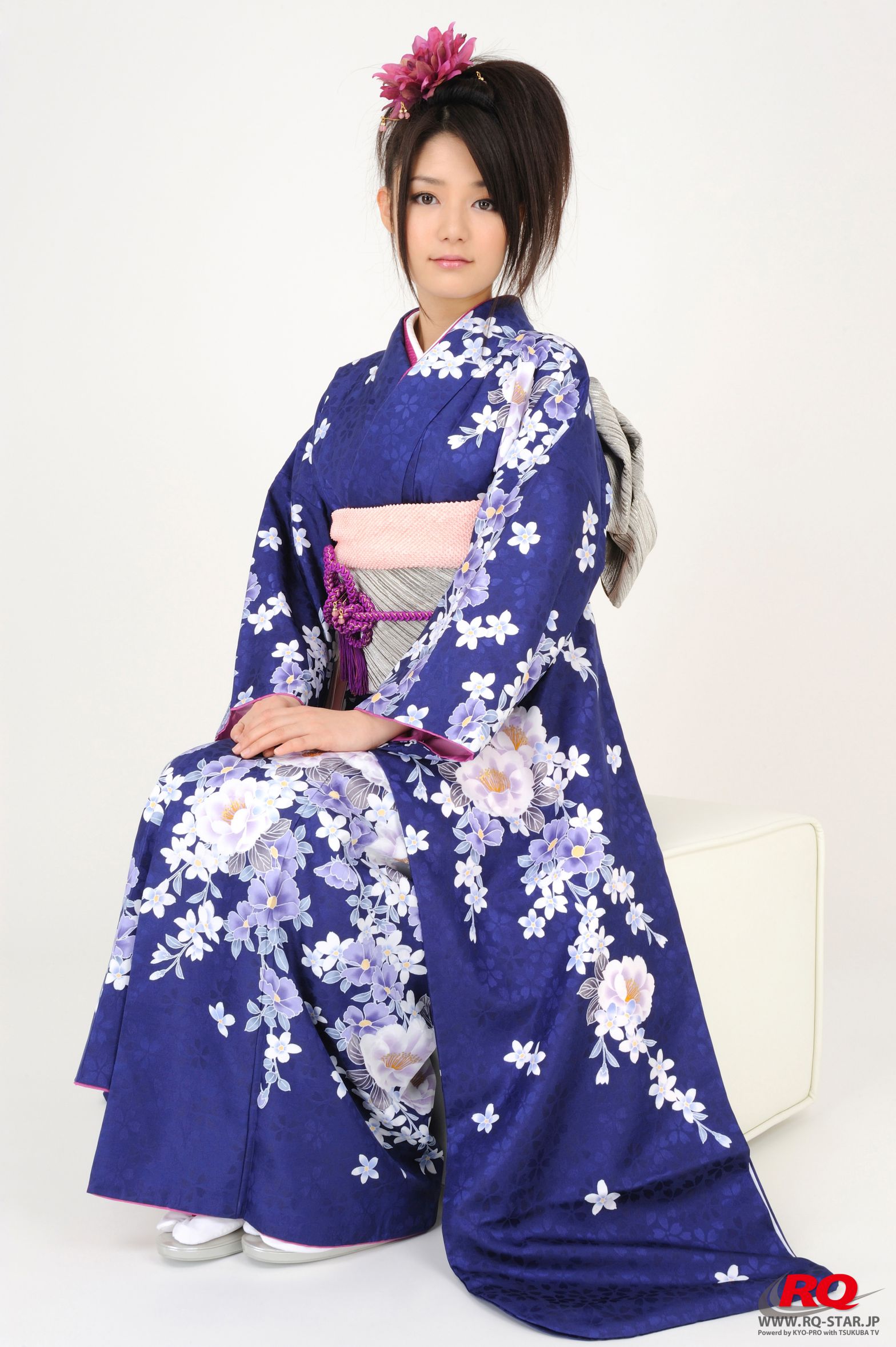 [RQ-STAR] NO.00068 古崎瞳 謹賀新年 Kimono – Happy New Year 和服系列/(75P)