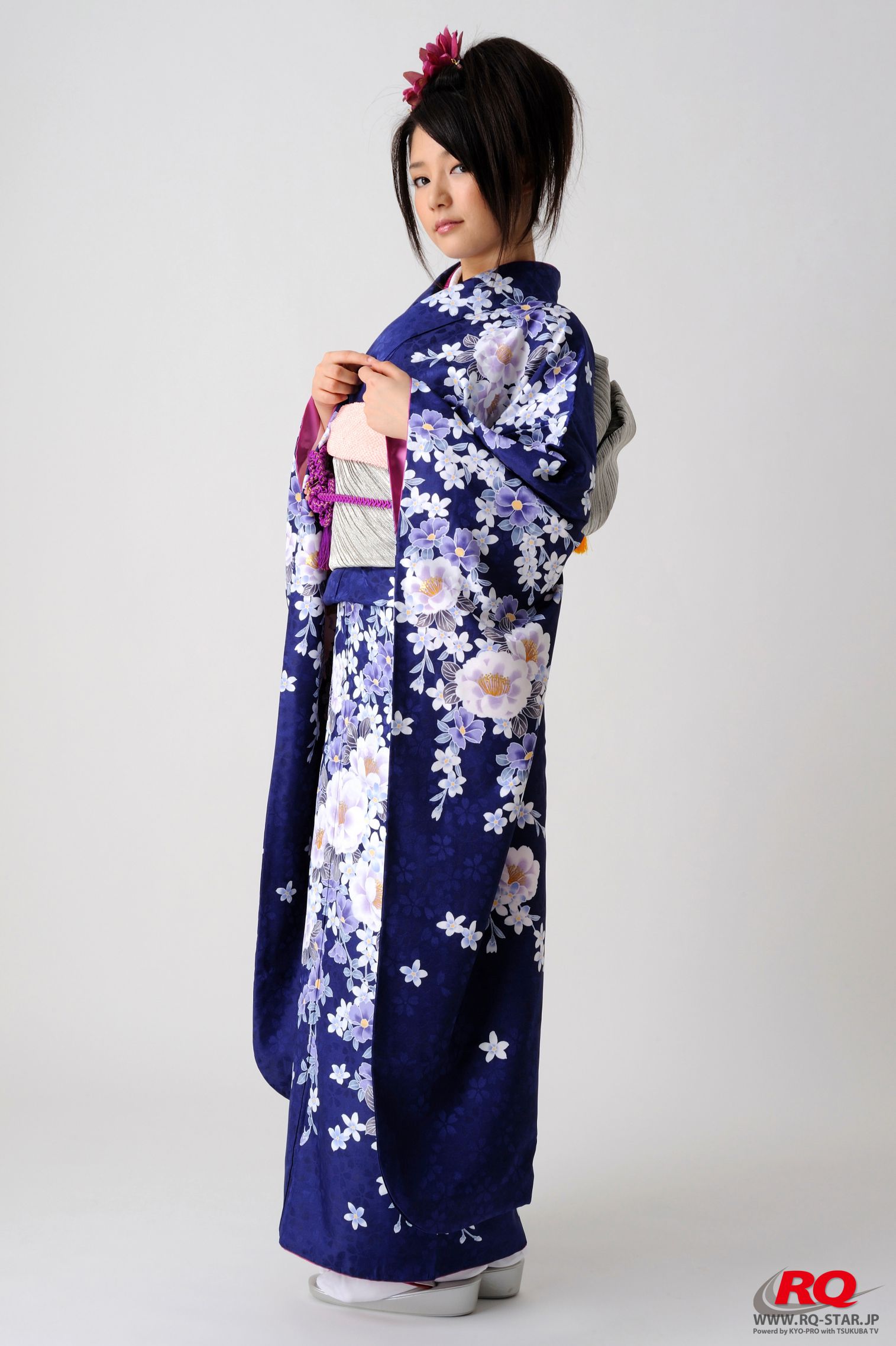 [RQ-STAR] NO.00068 古崎瞳 謹賀新年 Kimono – Happy New Year 和服系列/(75P)