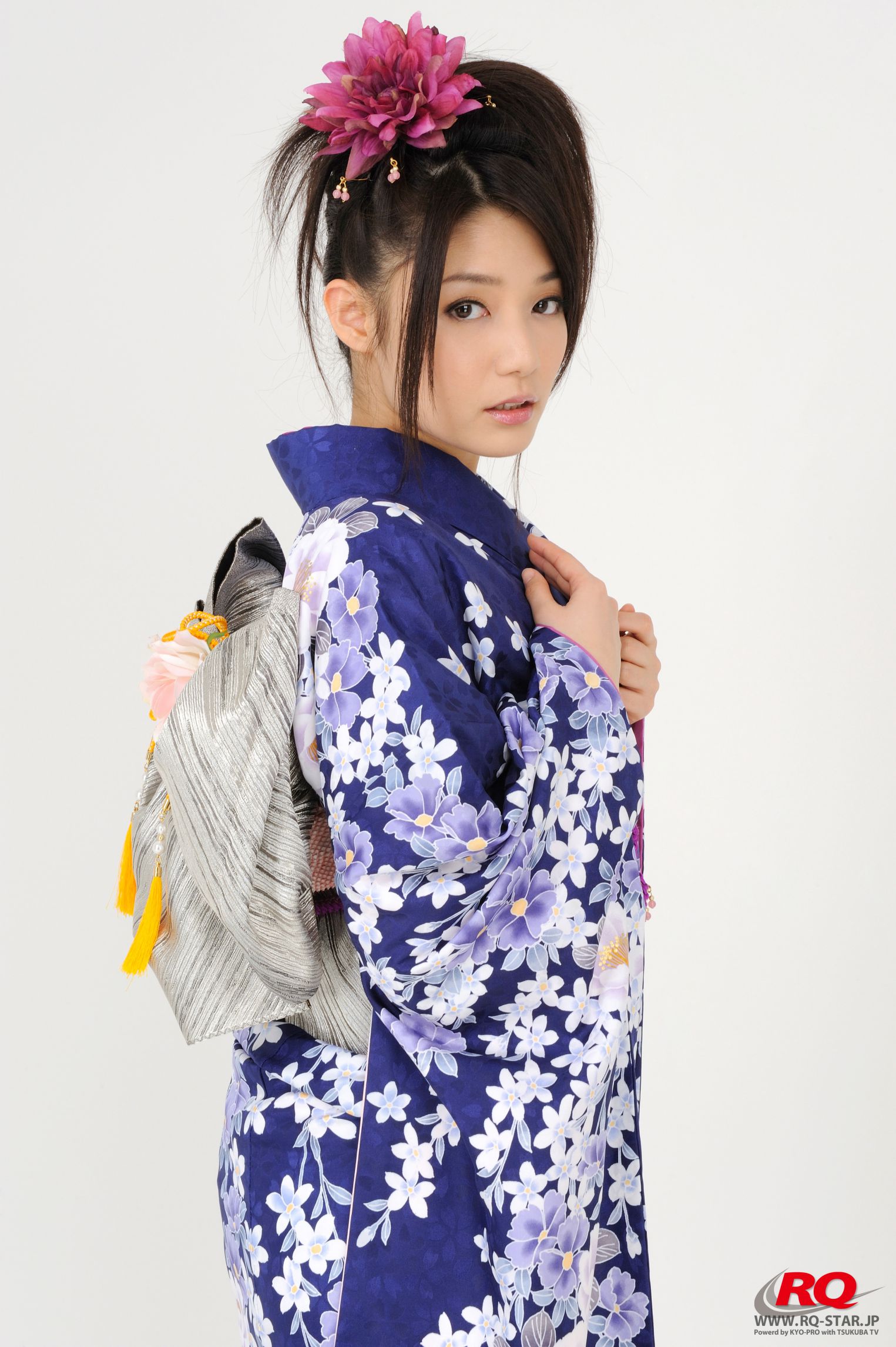 [RQ-STAR] NO.00068 古崎瞳 謹賀新年 Kimono – Happy New Year 和服系列/(75P)