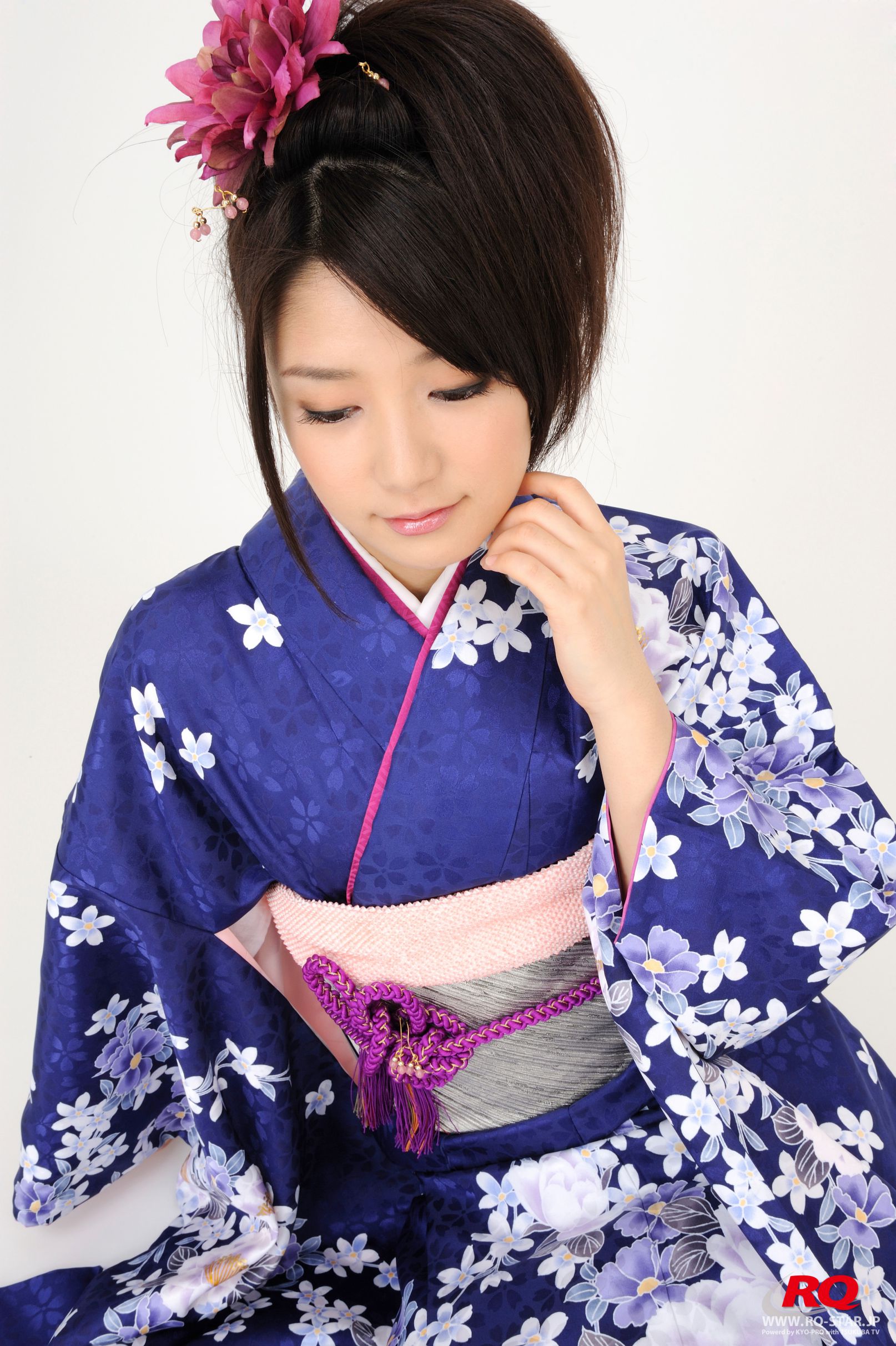 [RQ-STAR] NO.00068 古崎瞳 謹賀新年 Kimono – Happy New Year 和服系列/(75P)