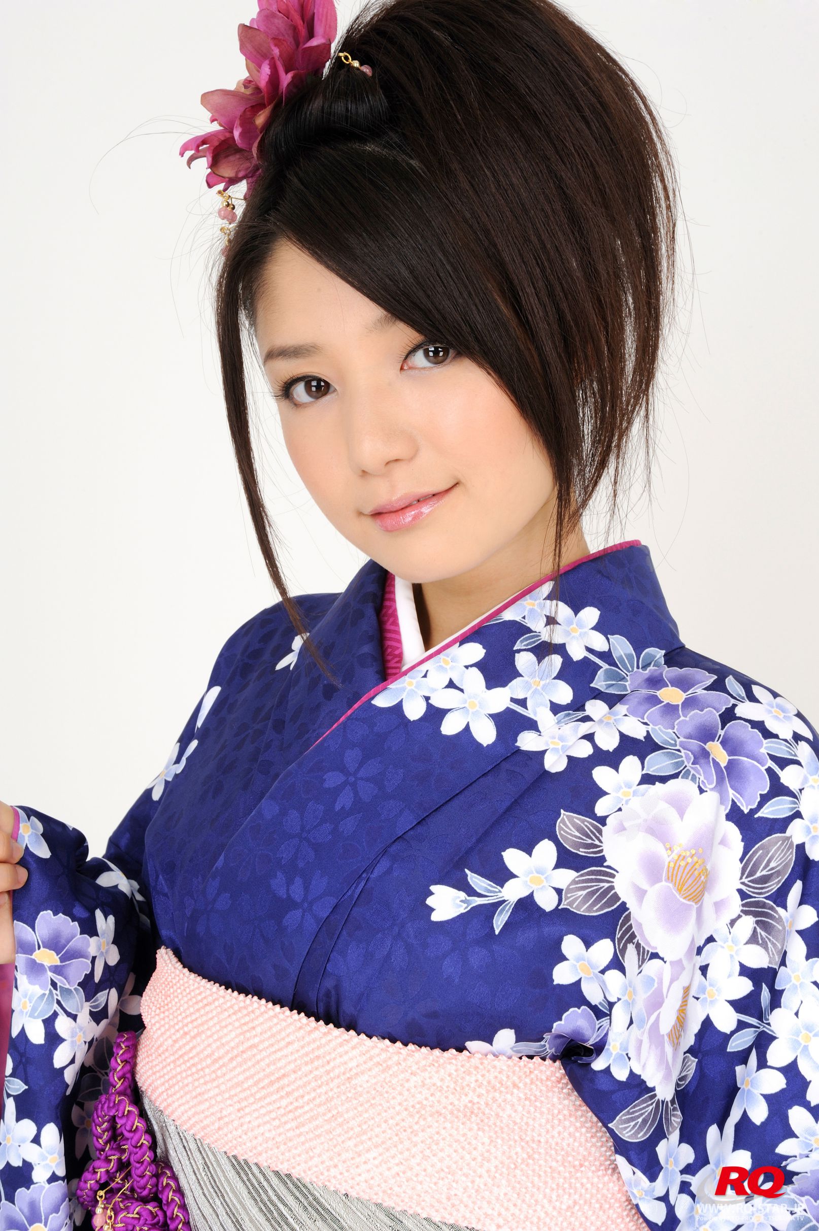 [RQ-STAR] NO.00068 古崎瞳 謹賀新年 Kimono – Happy New Year 和服系列/(75P)