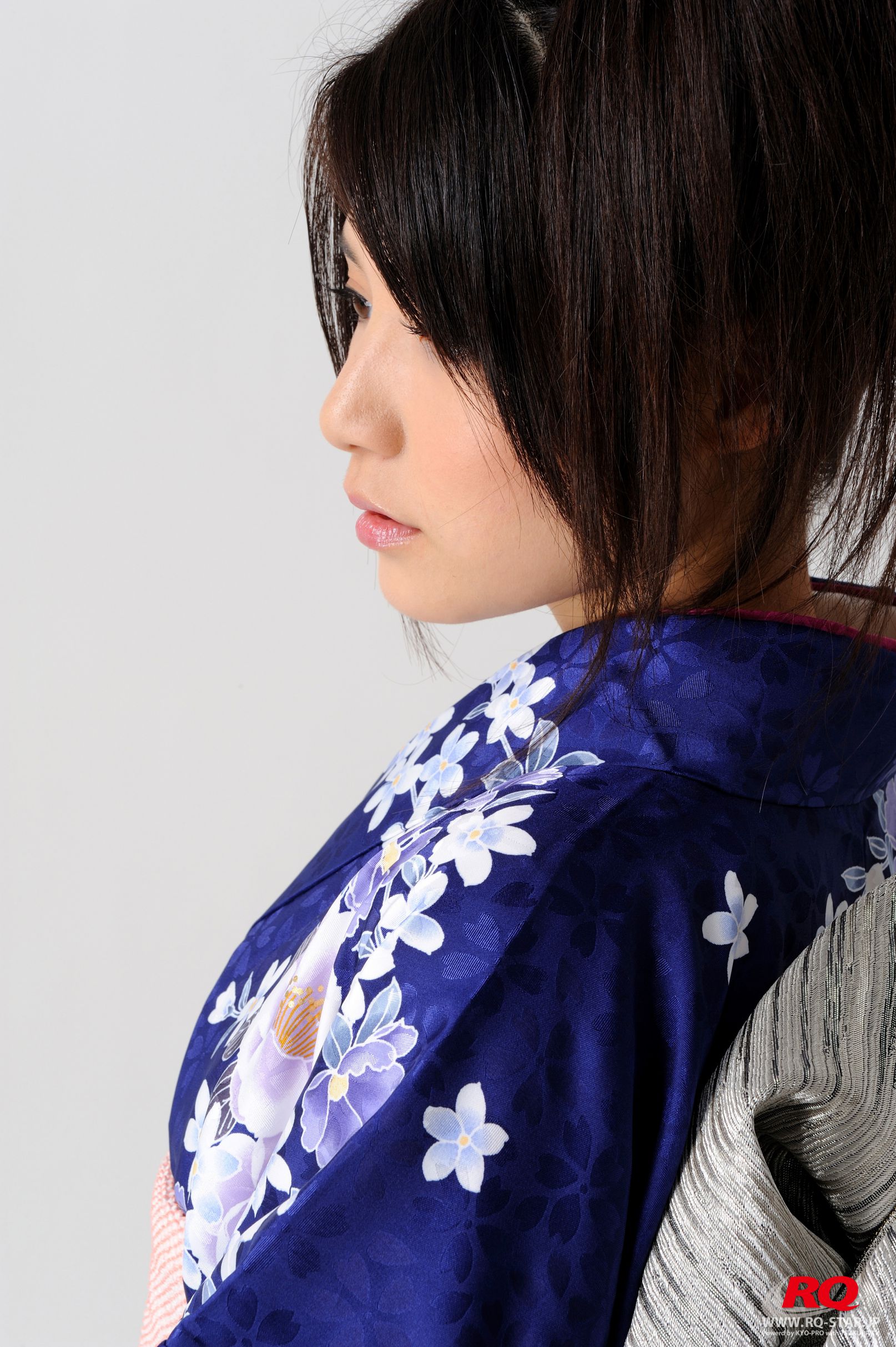 [RQ-STAR] NO.00068 古崎瞳 謹賀新年 Kimono – Happy New Year 和服系列/(75P)