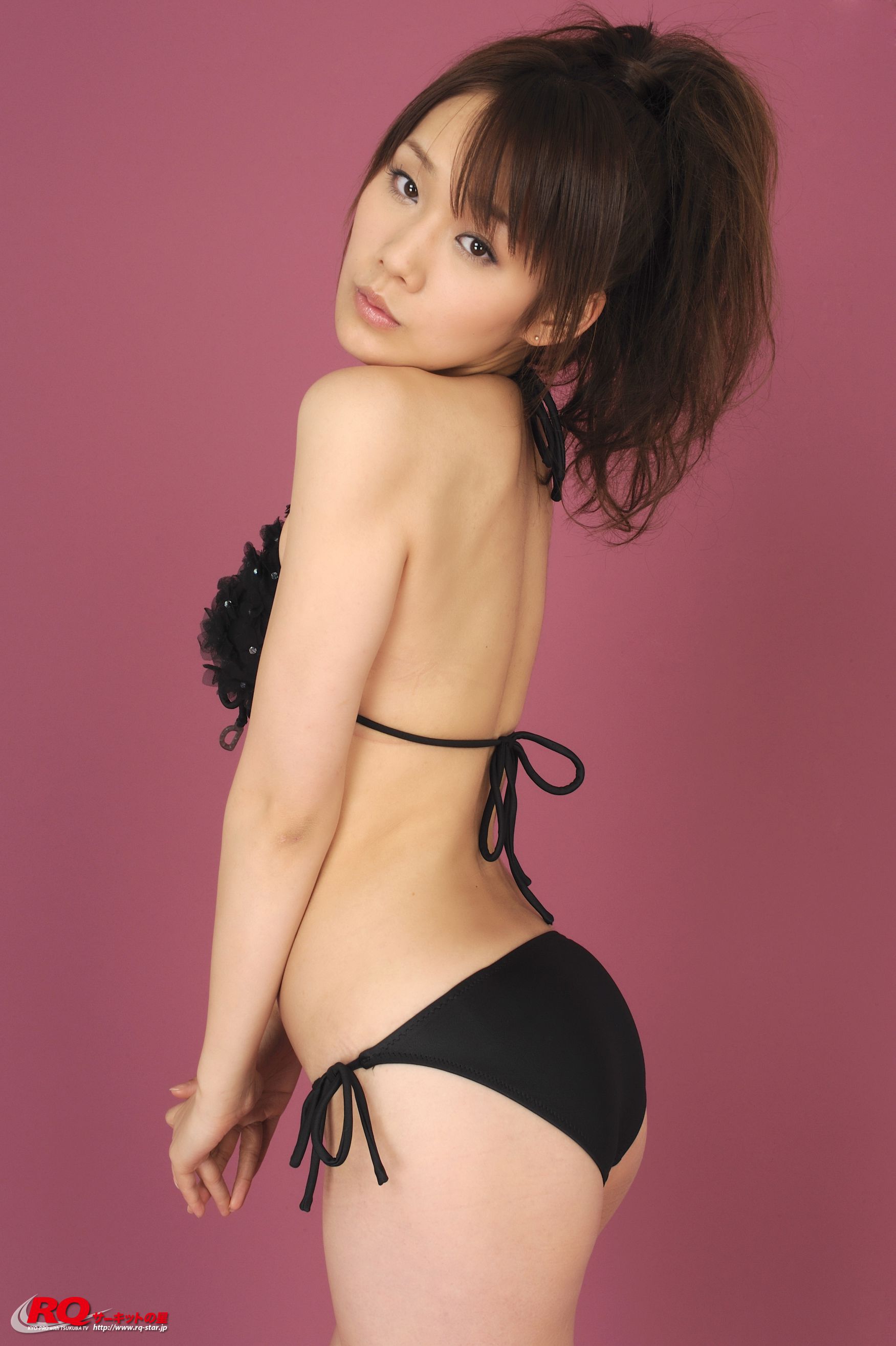 [RQ-STAR] NO.00126 Reina Fuchiwaki 淵脇レイナ Swim Suits – Black 写真集/(122P)