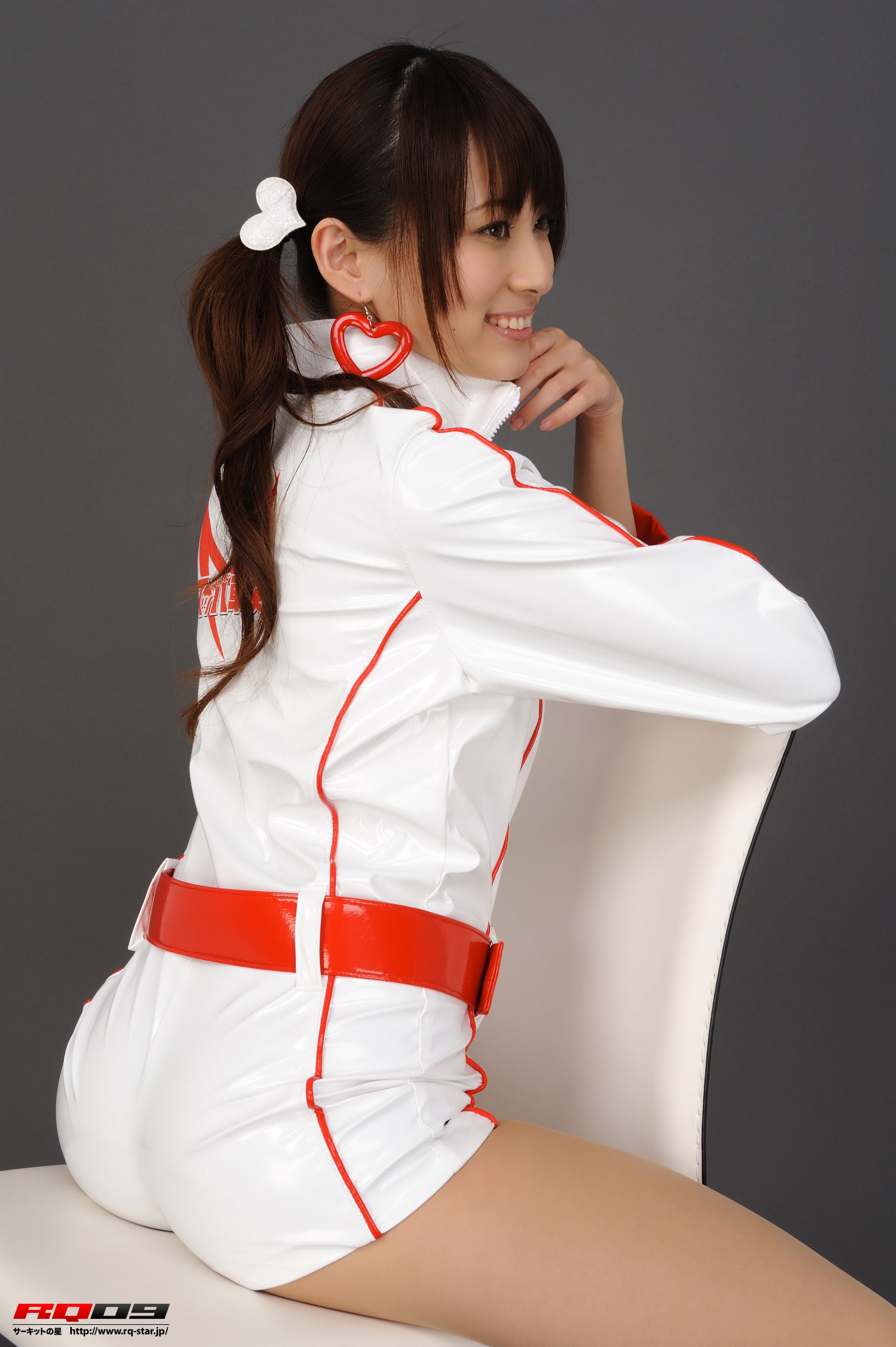 [RQ-STAR] NO.00149 林杏菜 Race Queen – Team Mach 写真集/(130P)