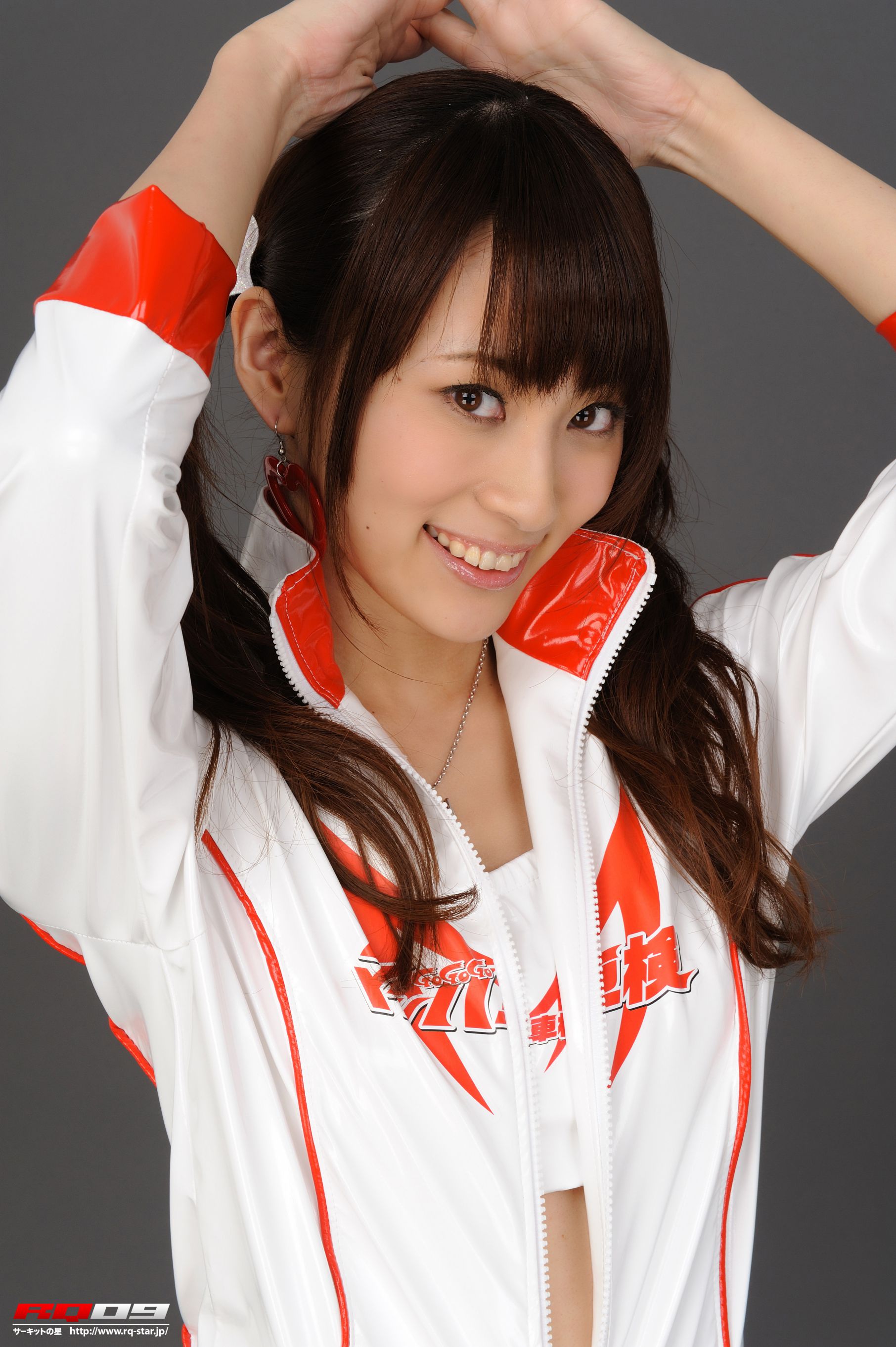 [RQ-STAR] NO.00149 林杏菜 Race Queen – Team Mach 写真集/(130P)