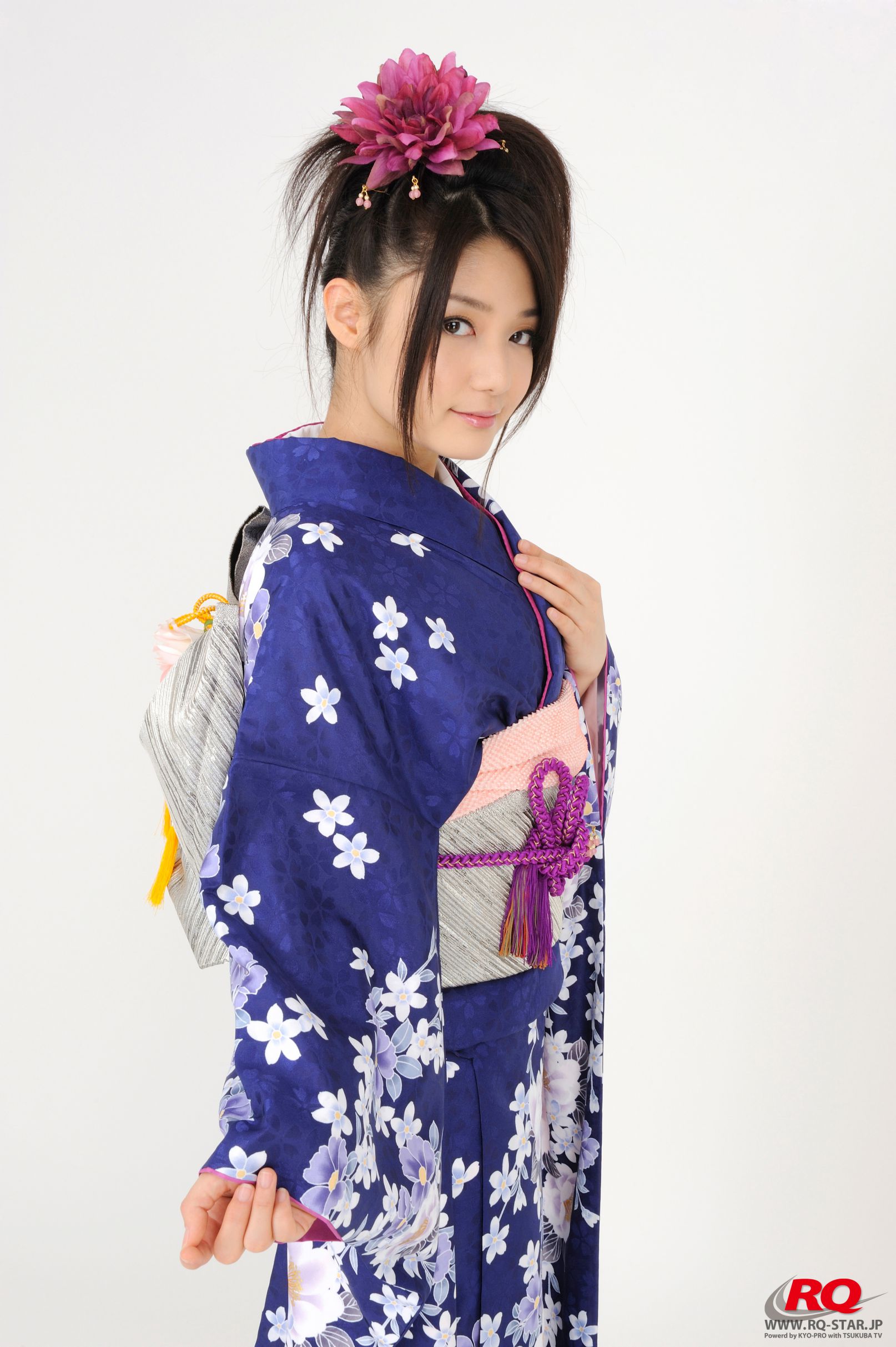 [RQ-STAR] NO.00068 古崎瞳 謹賀新年 Kimono – Happy New Year 和服系列/(75P)