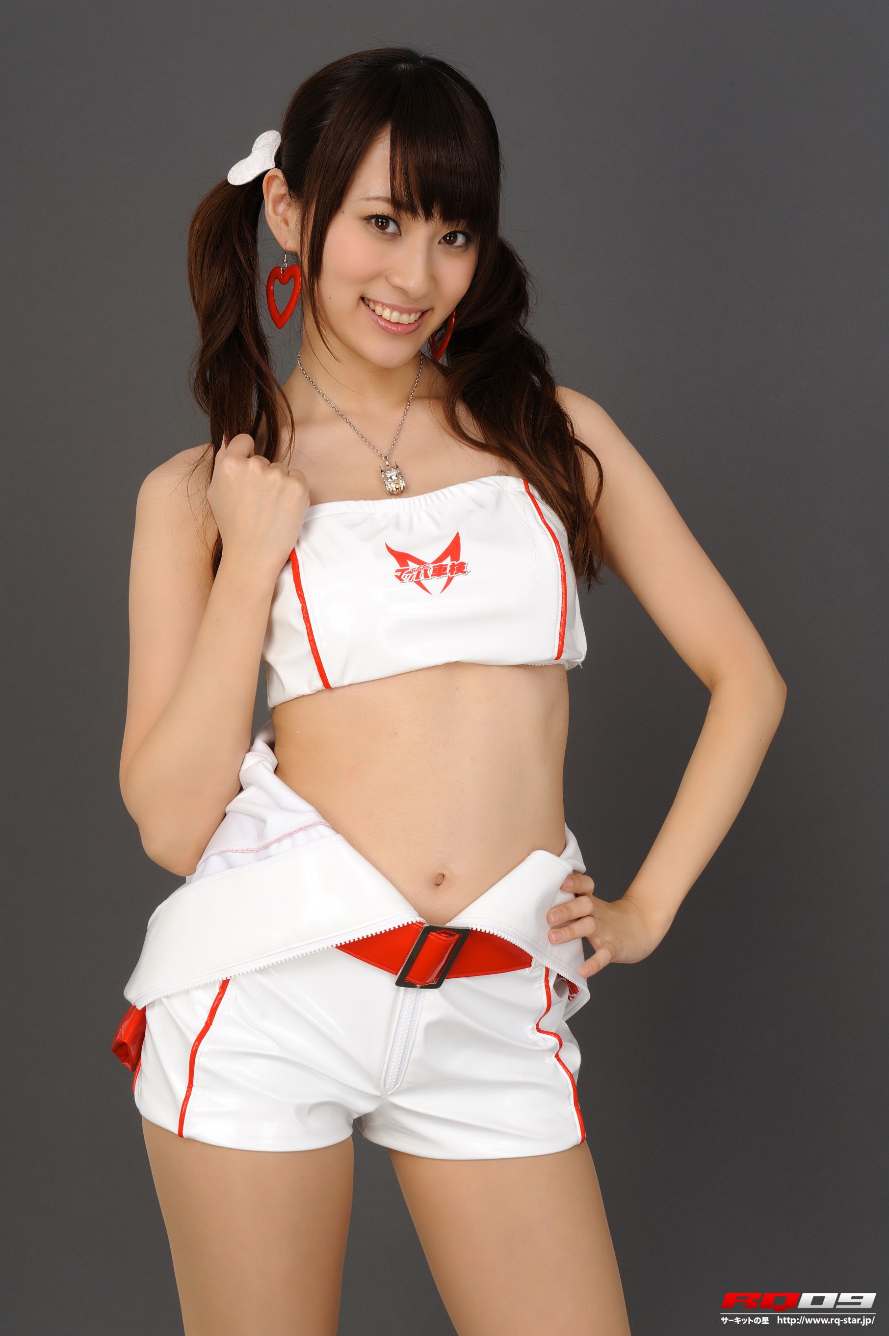 [RQ-STAR] NO.00149 林杏菜 Race Queen – Team Mach 写真集/(130P)