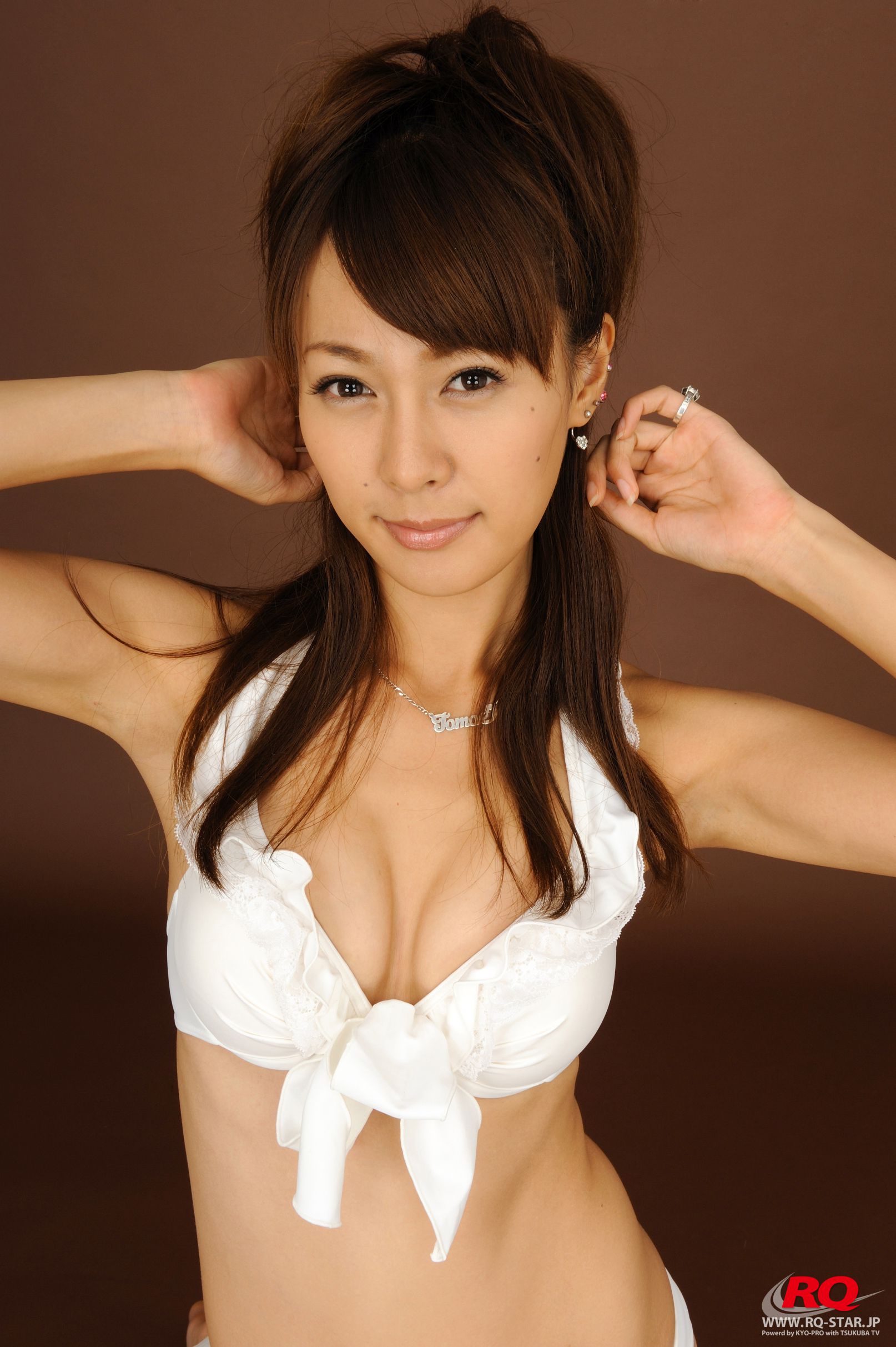 [RQ-STAR] NO.00066 中川知映 Swim Suits – White 写真集/(108P)