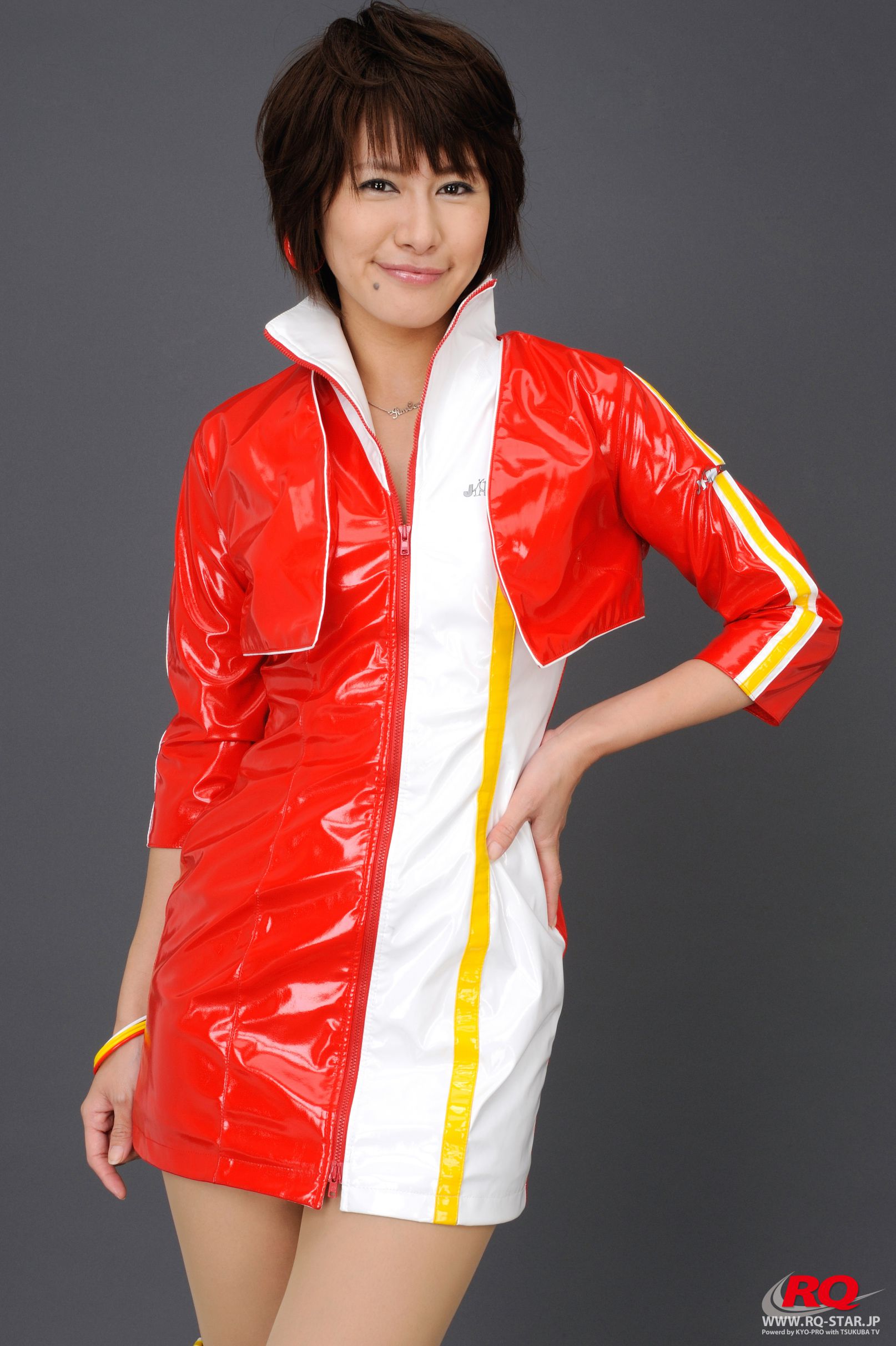 [RQ-STAR] NO.00088 Akiko Fujihara 藤原明子 Race Queen – 2008 Jim Gainer  写真集/(100P)