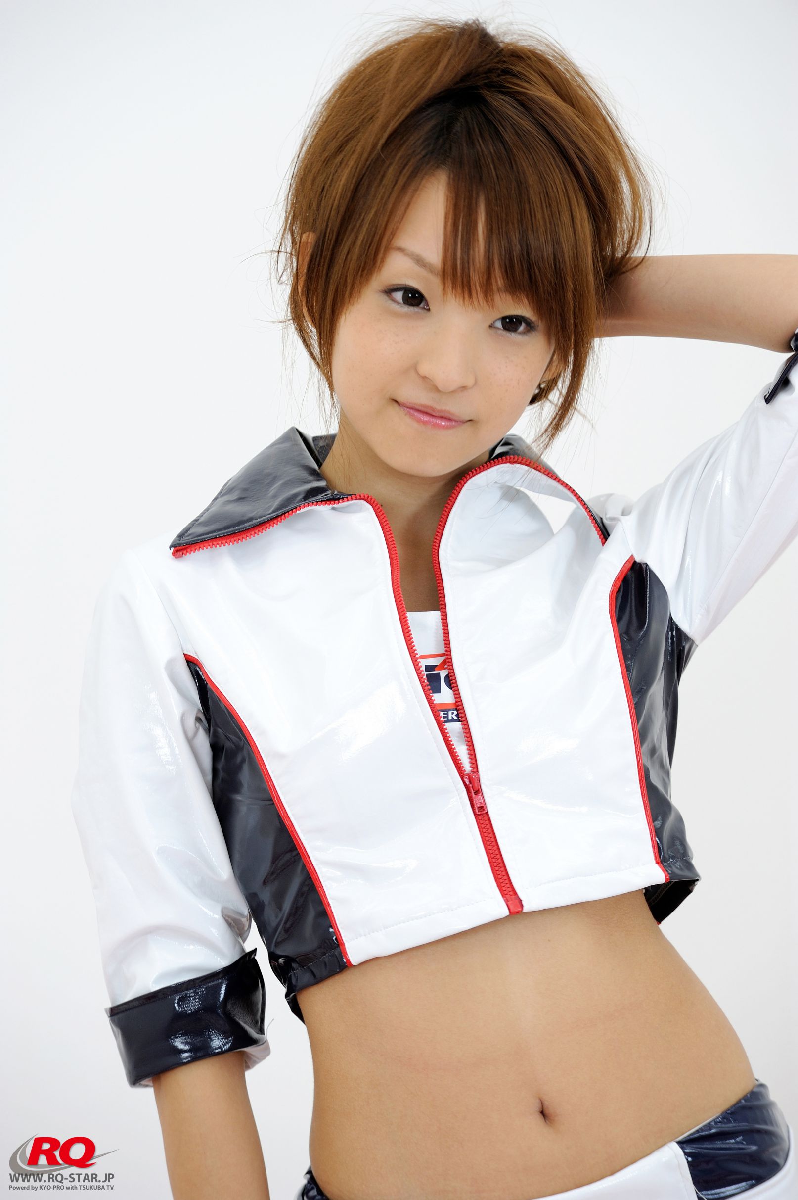 [RQ-STAR] NO.00085 Mio Aoki 青木未央 Race Queen – 2008 5Zigen 写真集/(43P)