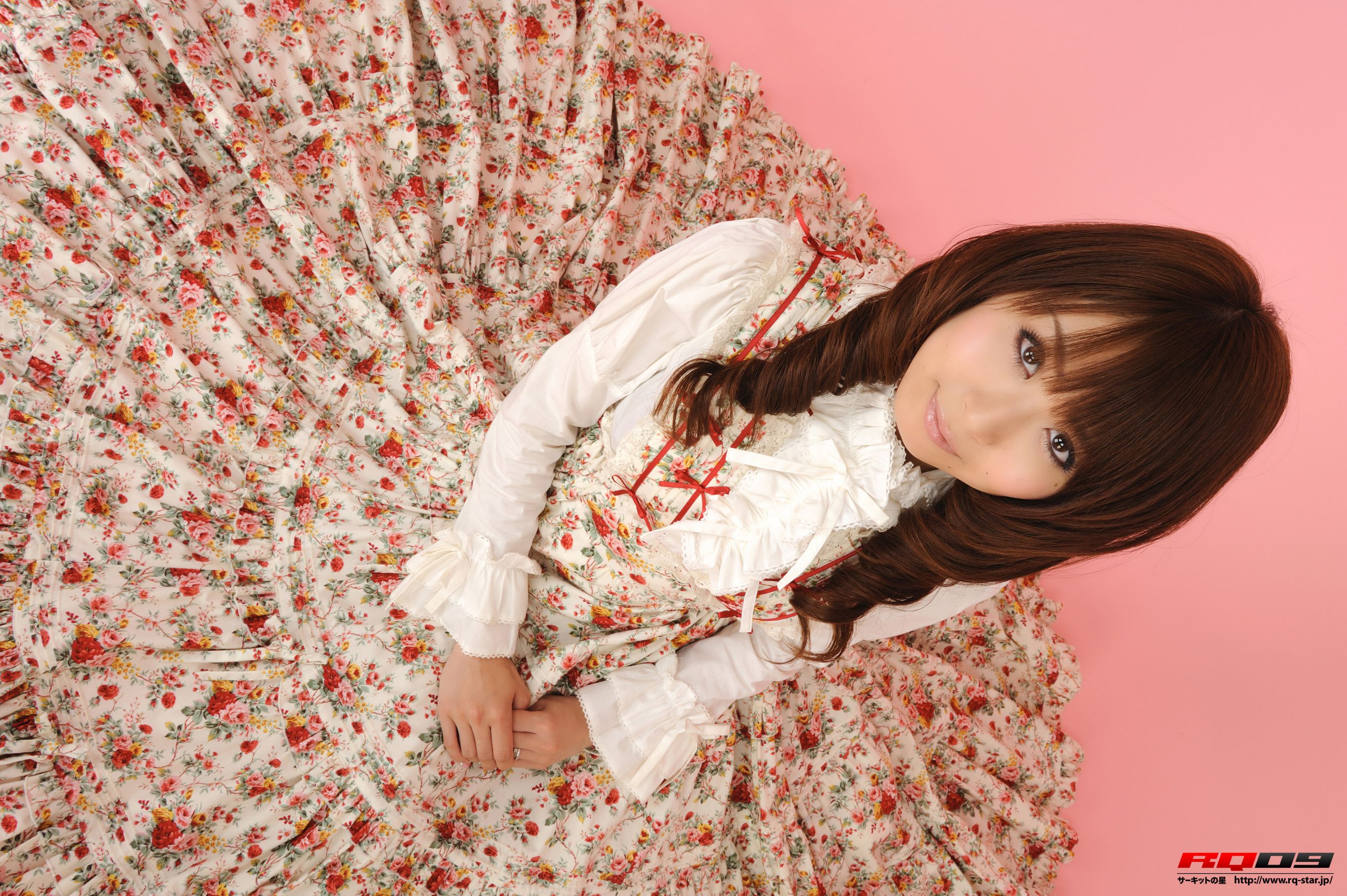 [RQ-STAR写真集] NO.00142 我妻さおり Lolita Fashion 长裙美女系列/(95P)