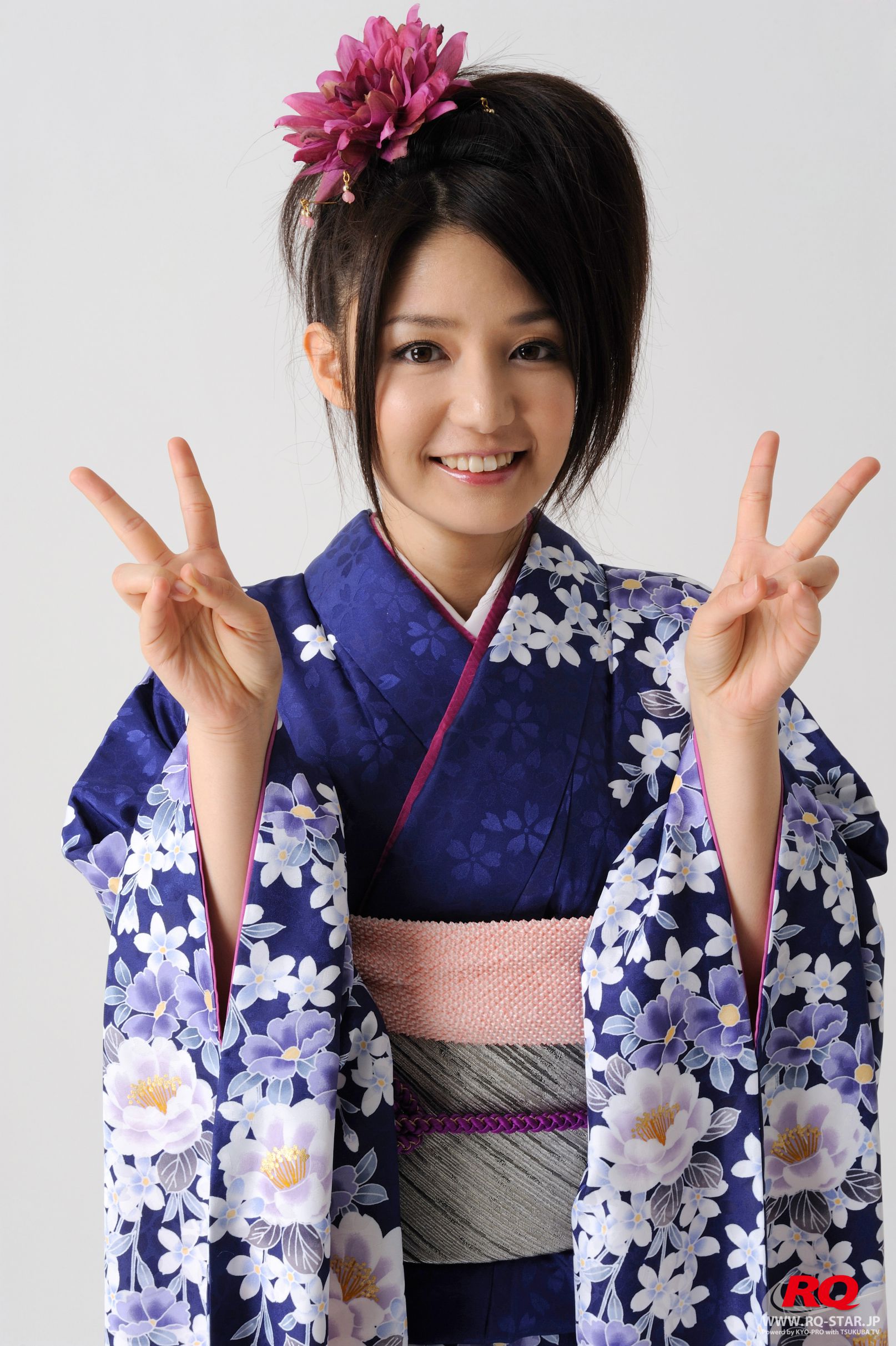 [RQ-STAR] NO.00068 古崎瞳 謹賀新年 Kimono – Happy New Year 和服系列/(75P)