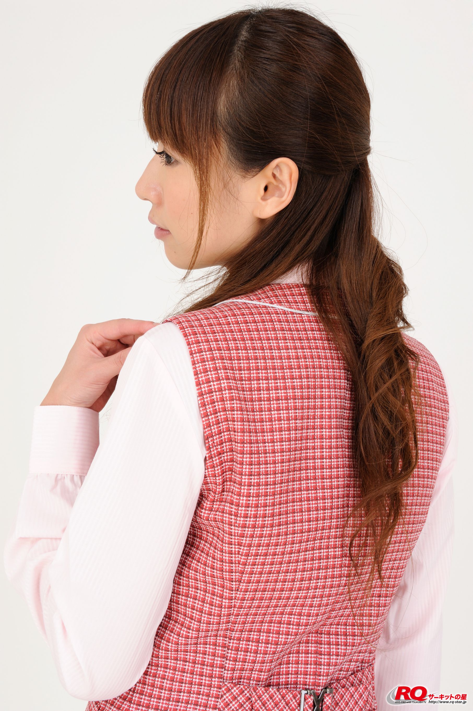 [RQ-STAR] NO.00104 山本里奈 Office Lady制服系列写真集/(99P)