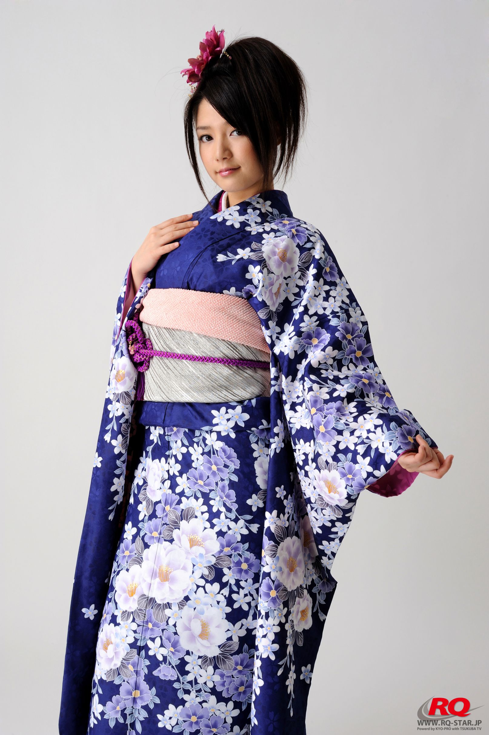 [RQ-STAR] NO.00068 古崎瞳 謹賀新年 Kimono – Happy New Year 和服系列/(75P)