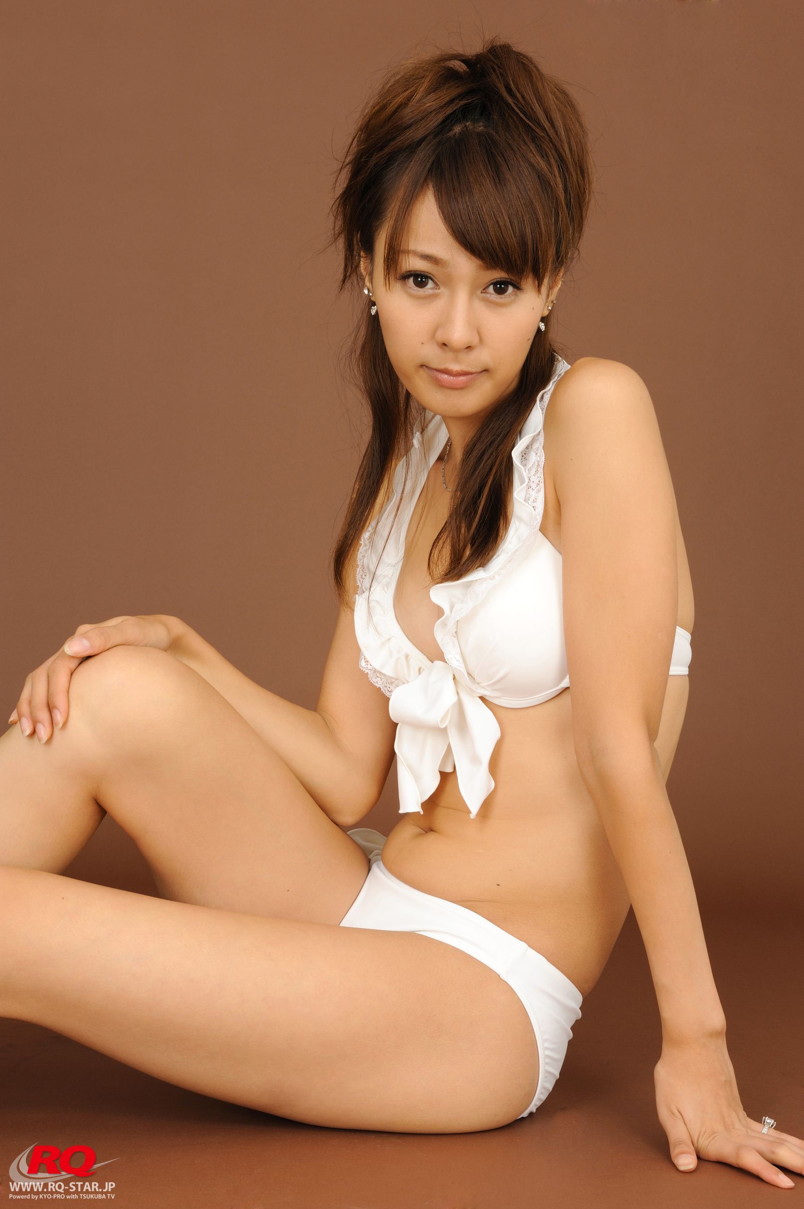 [RQ-STAR] NO.00066 中川知映 Swim Suits – White 写真集/(108P)