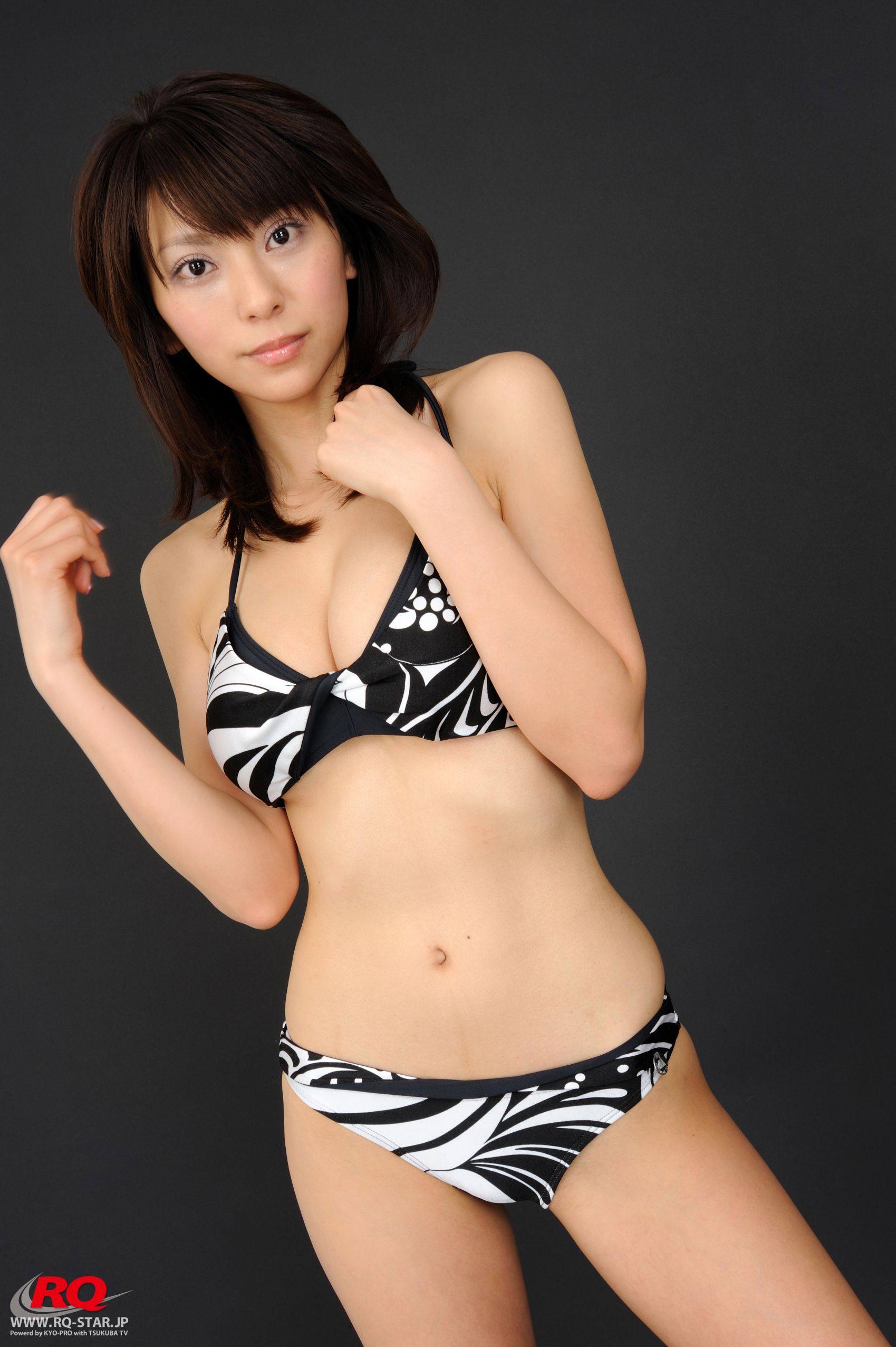 [RQ-STAR] NO.00014 浅田ほのか Swim Suits – Black 写真集/(90P)