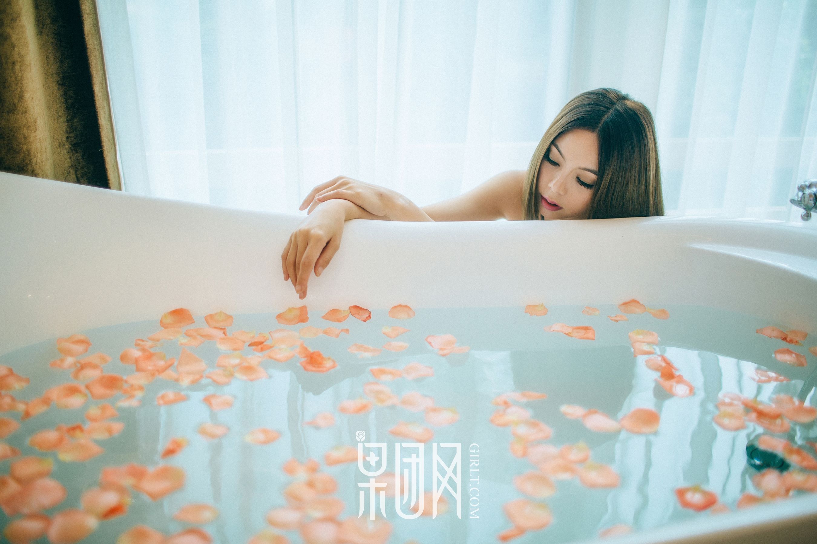 清纯女酮体如玉雪白嫩肤 [果团网Girlt] No.058/(60P)