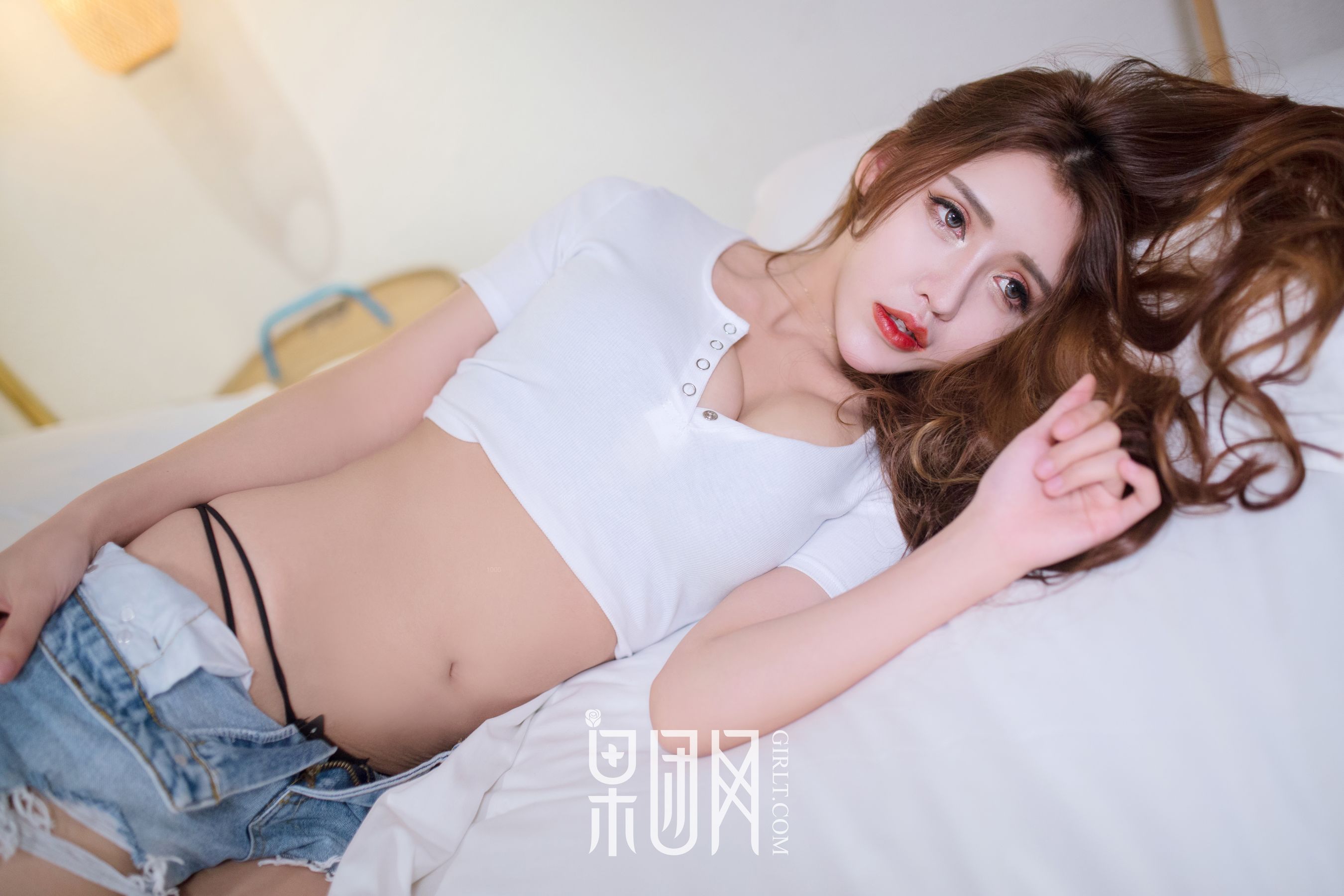 lunana_lee/乳神娜娜《大秀34D酥胸》 [果团网Girlt] No.055/(55P)