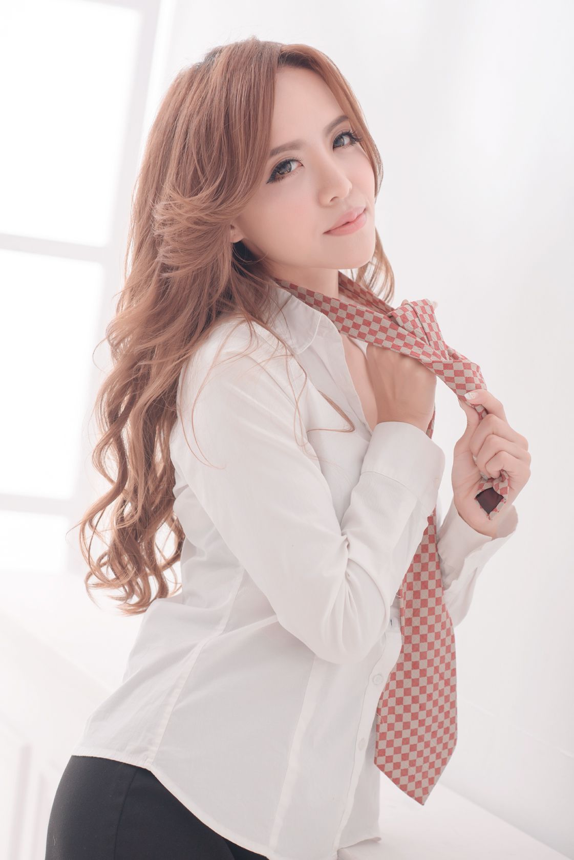 网络美女模特Kitty《老师教你系领带》领带特辑/(56P)
